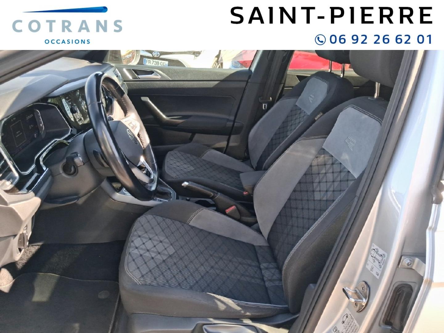 Photo 7 du véhicule VOLKSWAGEN Taigo 1.0 TSI 110ch R-Line DSG7 - Vue extérieure