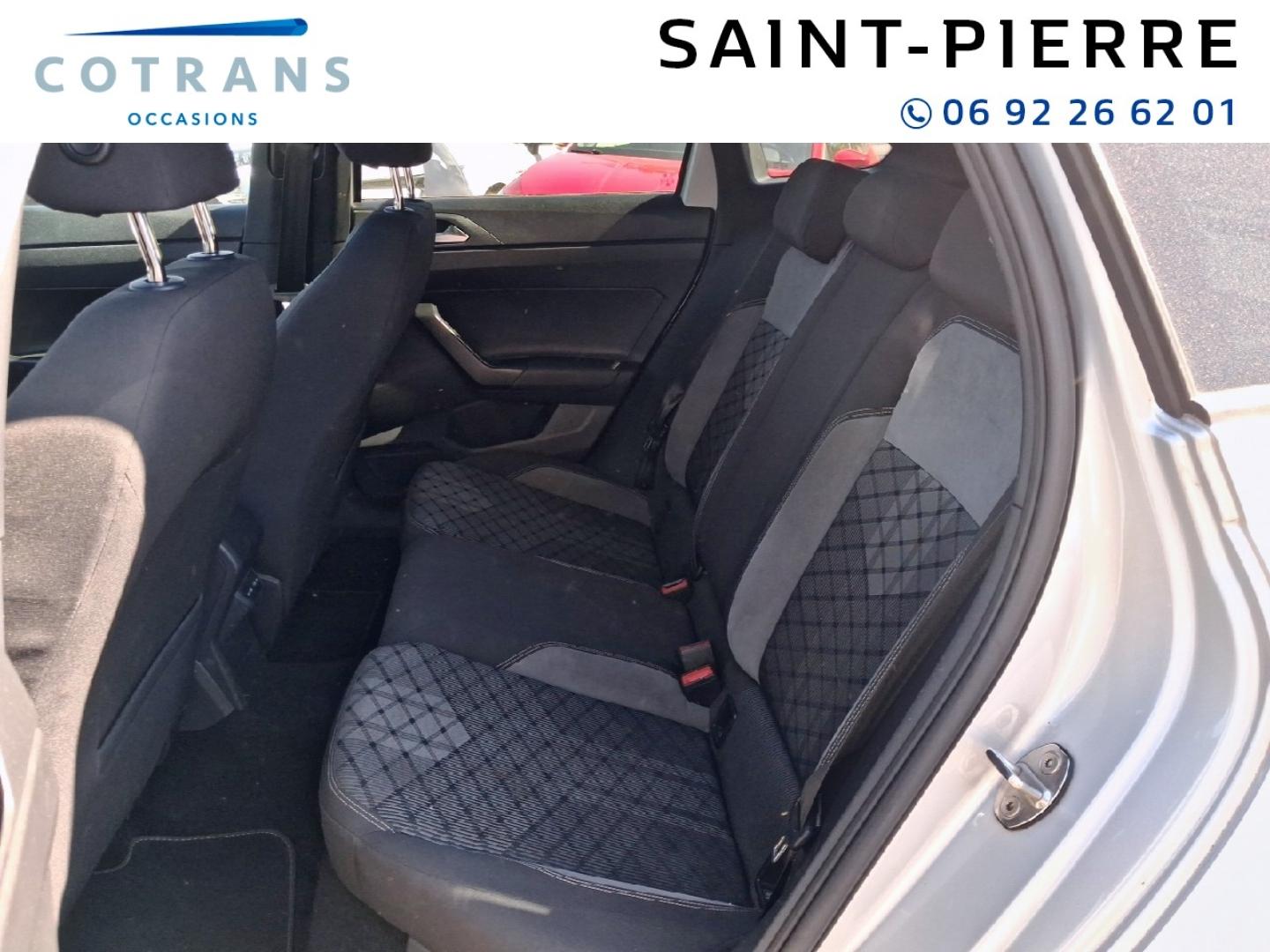 Photo 8 du véhicule VOLKSWAGEN Taigo 1.0 TSI 110ch R-Line DSG7 - Vue extérieure