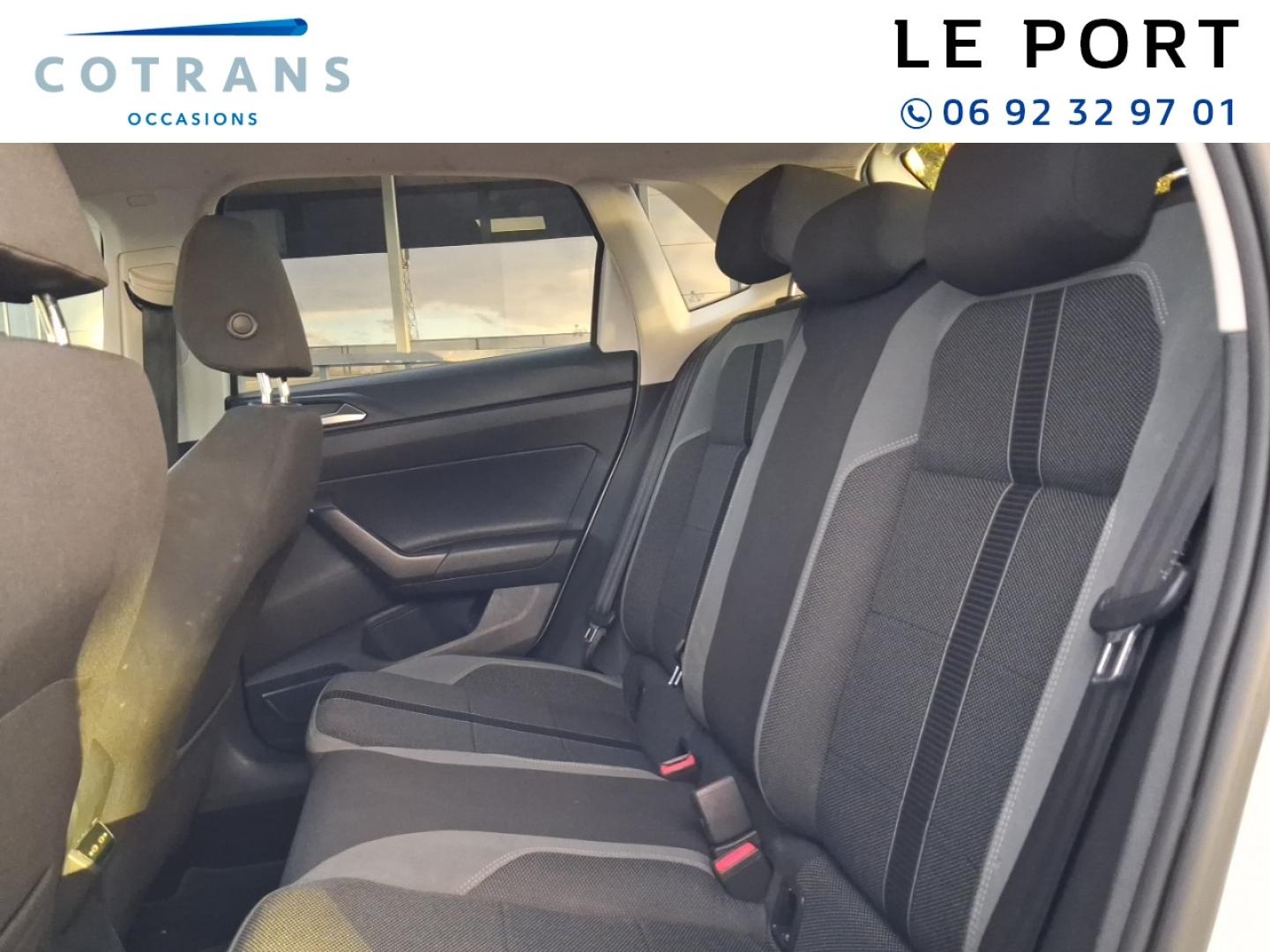 Photo 8 du véhicule VOLKSWAGEN Polo 1.0 TSI 110ch R-Line Euro6d-T - Vue extérieure