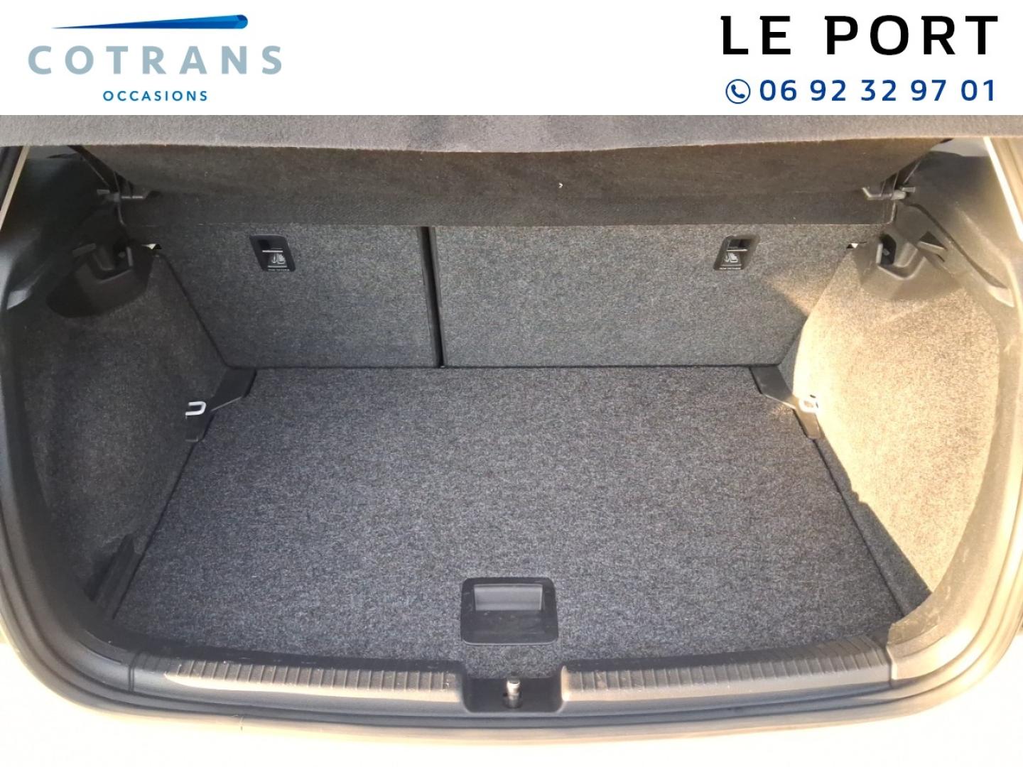 Photo 9 du véhicule VOLKSWAGEN Polo 1.0 TSI 110ch R-Line Euro6d-T - Vue extérieure