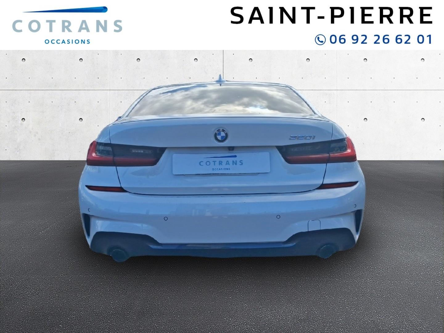 Photo 2 du véhicule BMW Série 3 320iA 184ch M Sport - Vue extérieure