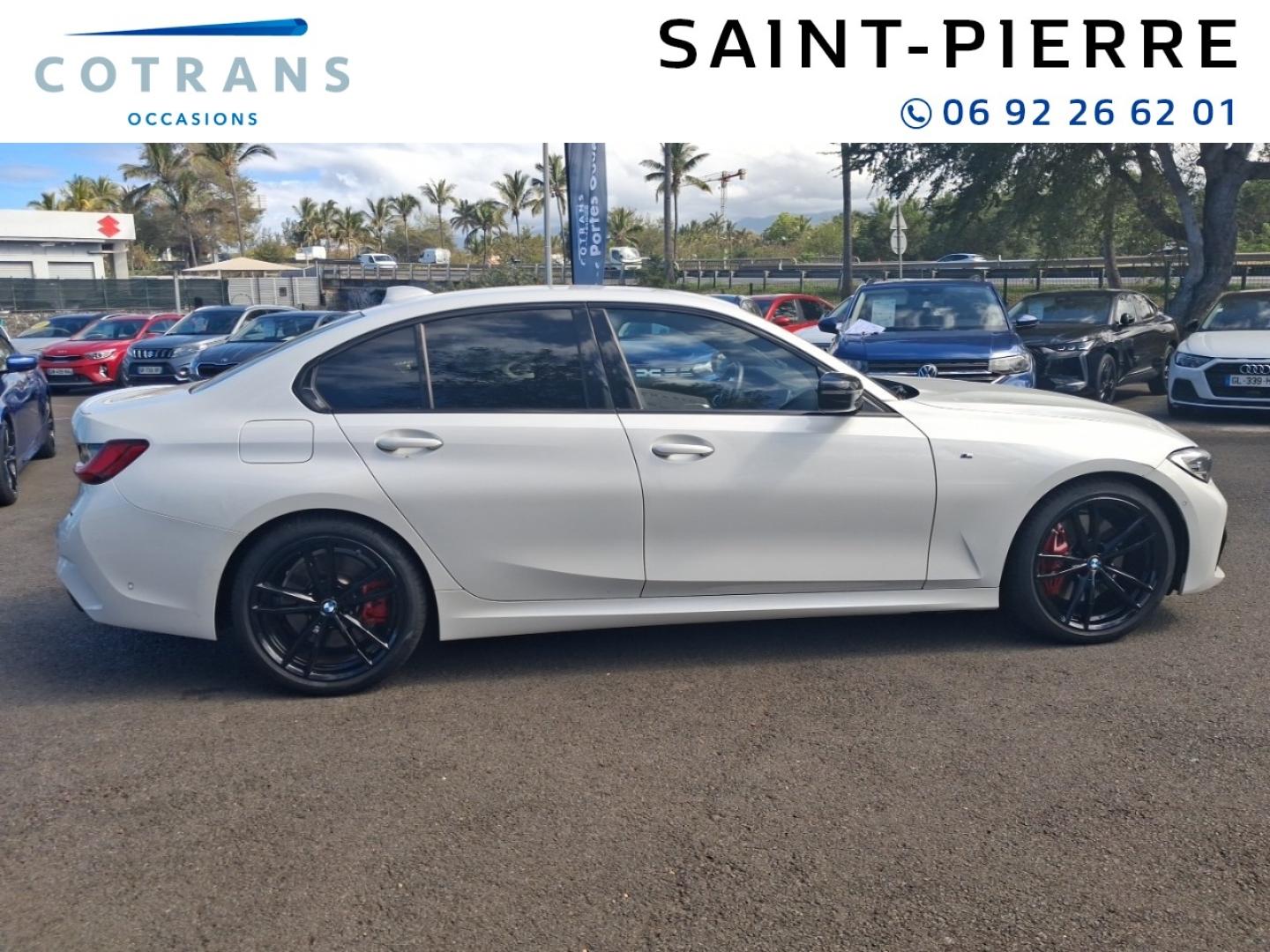 Photo 10 du véhicule BMW Série 3 320iA 184ch M Sport - Vue extérieure