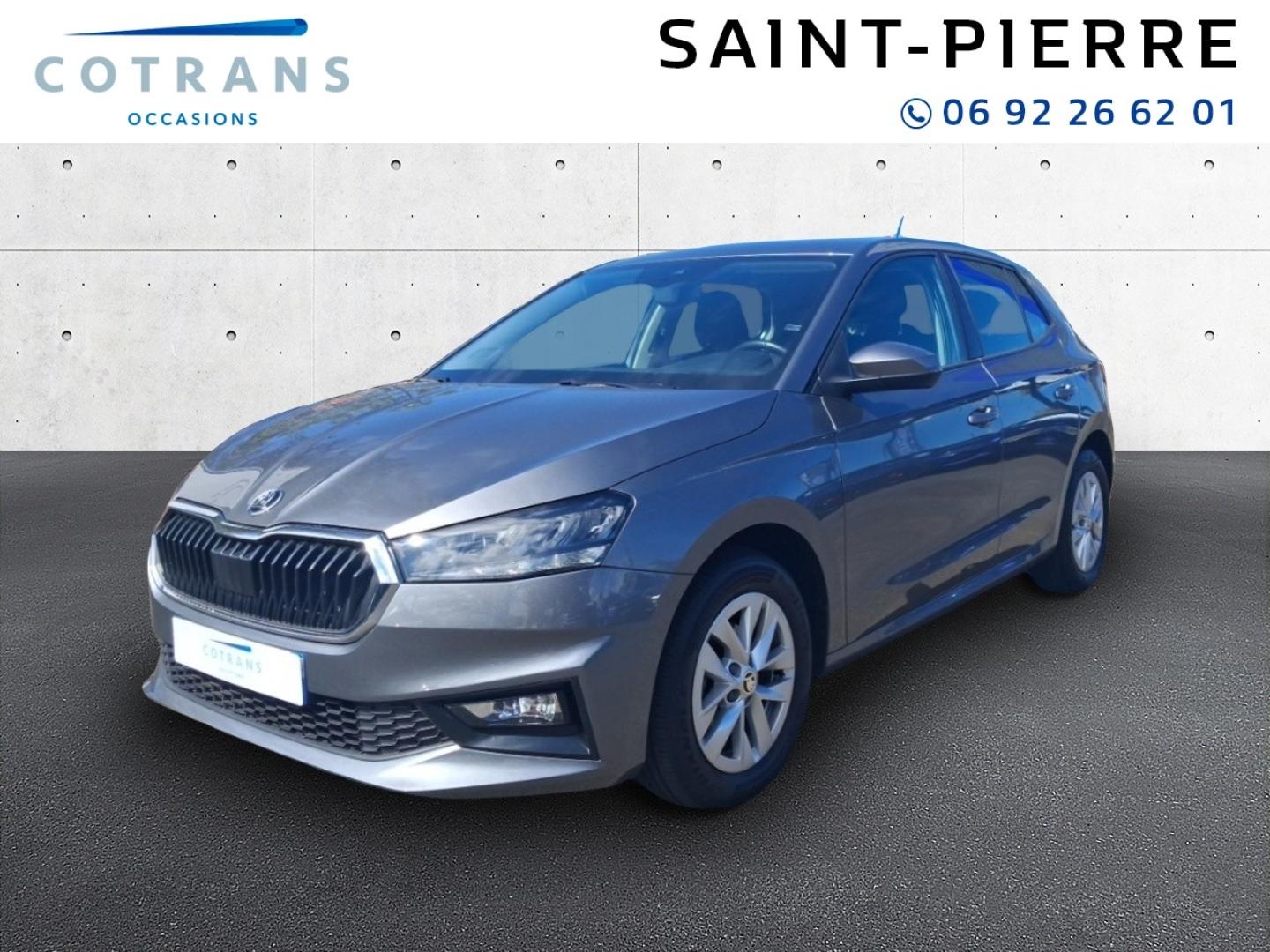 Photo 1 du véhicule SKODA Fabia 1.0 MPI 80ch Ambition - Vue extérieure