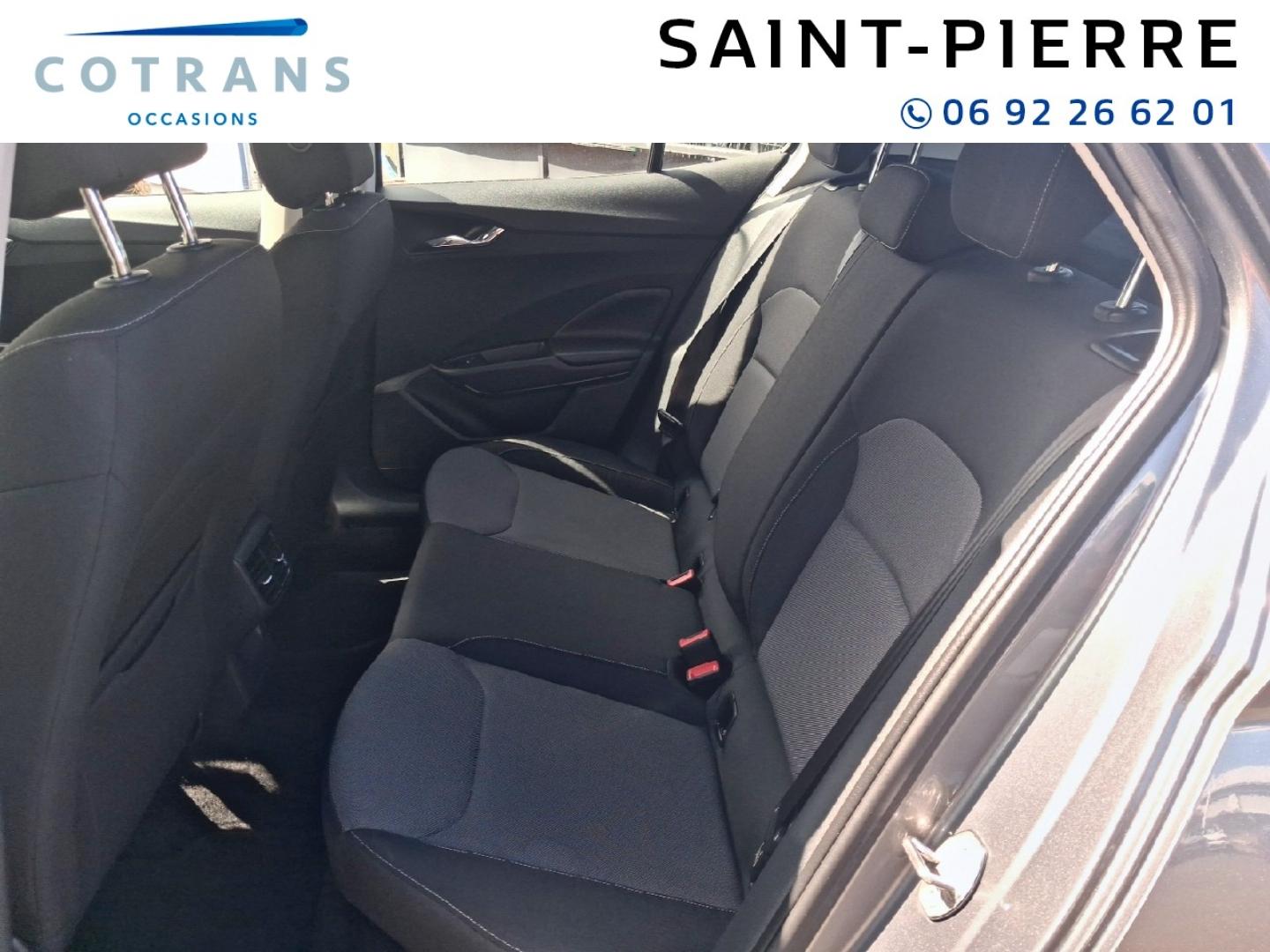 Photo 8 du véhicule SKODA Fabia 1.0 MPI 80ch Ambition - Vue extérieure