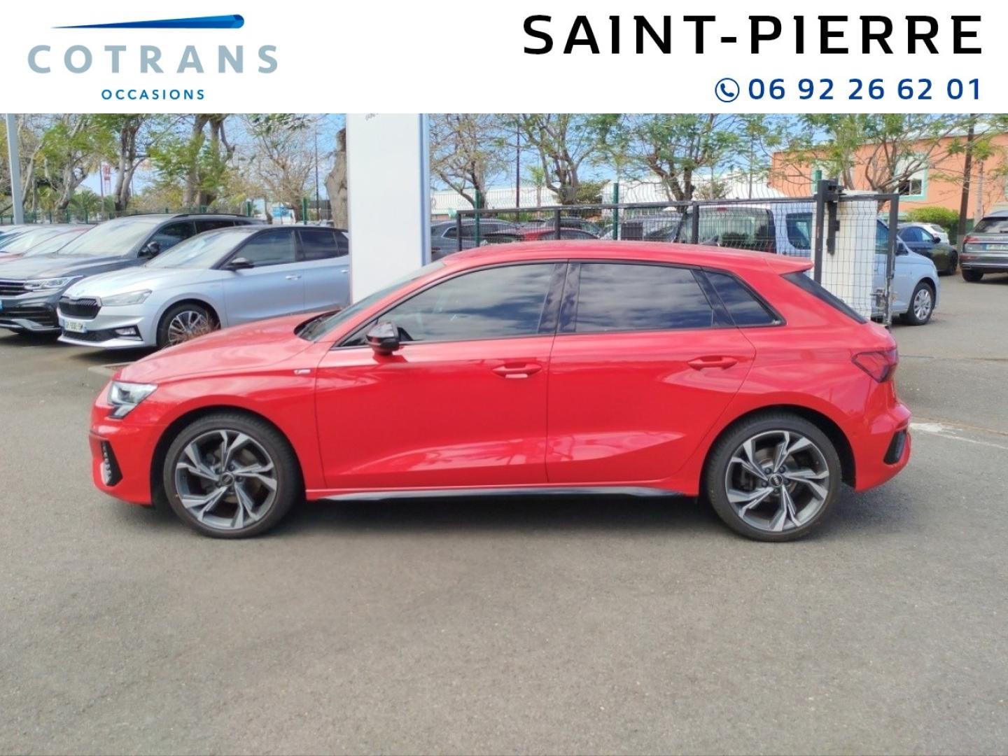 Photo 11 du véhicule AUDI A3 Sportback 35 TFSI 150ch Mild Hybrid S line S&nbsp;(…) - Vue extérieure