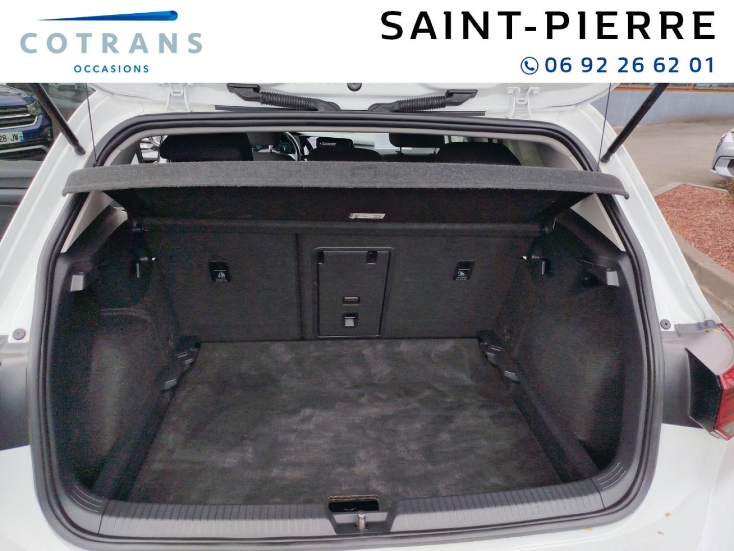 Photo 9 du véhicule VOLKSWAGEN Golf 1.5 eTSI OPF 130ch Life Business DSG7 - Vue extérieure