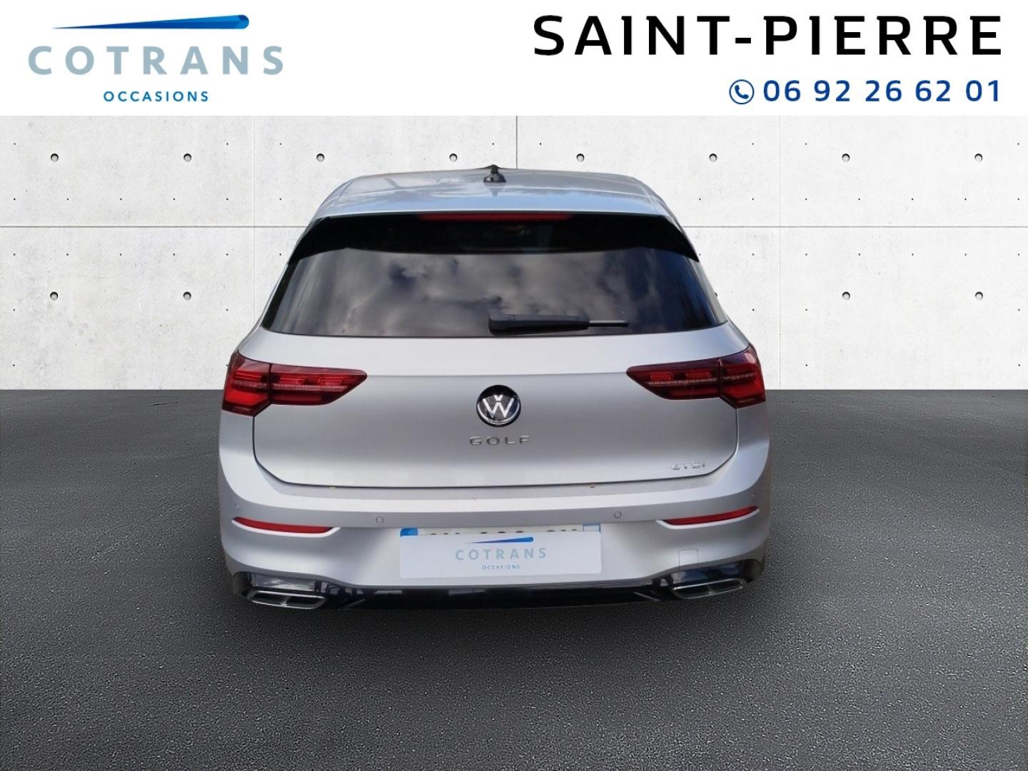 Photo 2 du véhicule VOLKSWAGEN Golf 1.5 eTSI OPF 150ch R-Line DSG7 - Vue extérieure