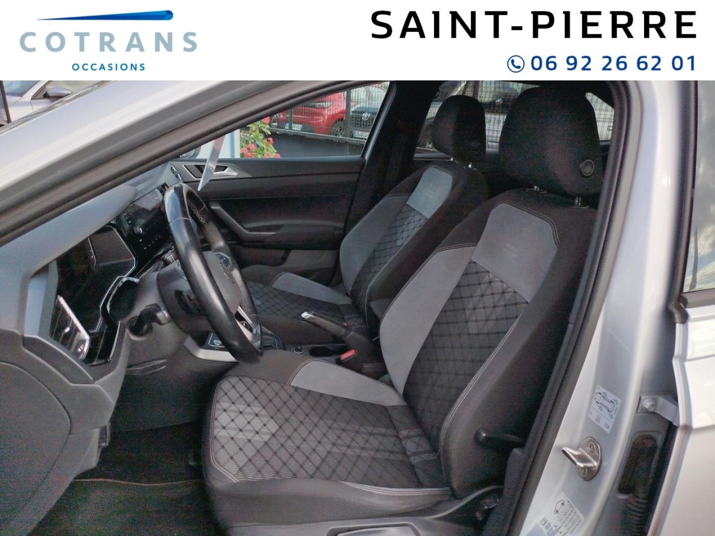 Photo 7 du véhicule VOLKSWAGEN Taigo 1.0 TSI 110ch R-Line DSG7 - Vue extérieure
