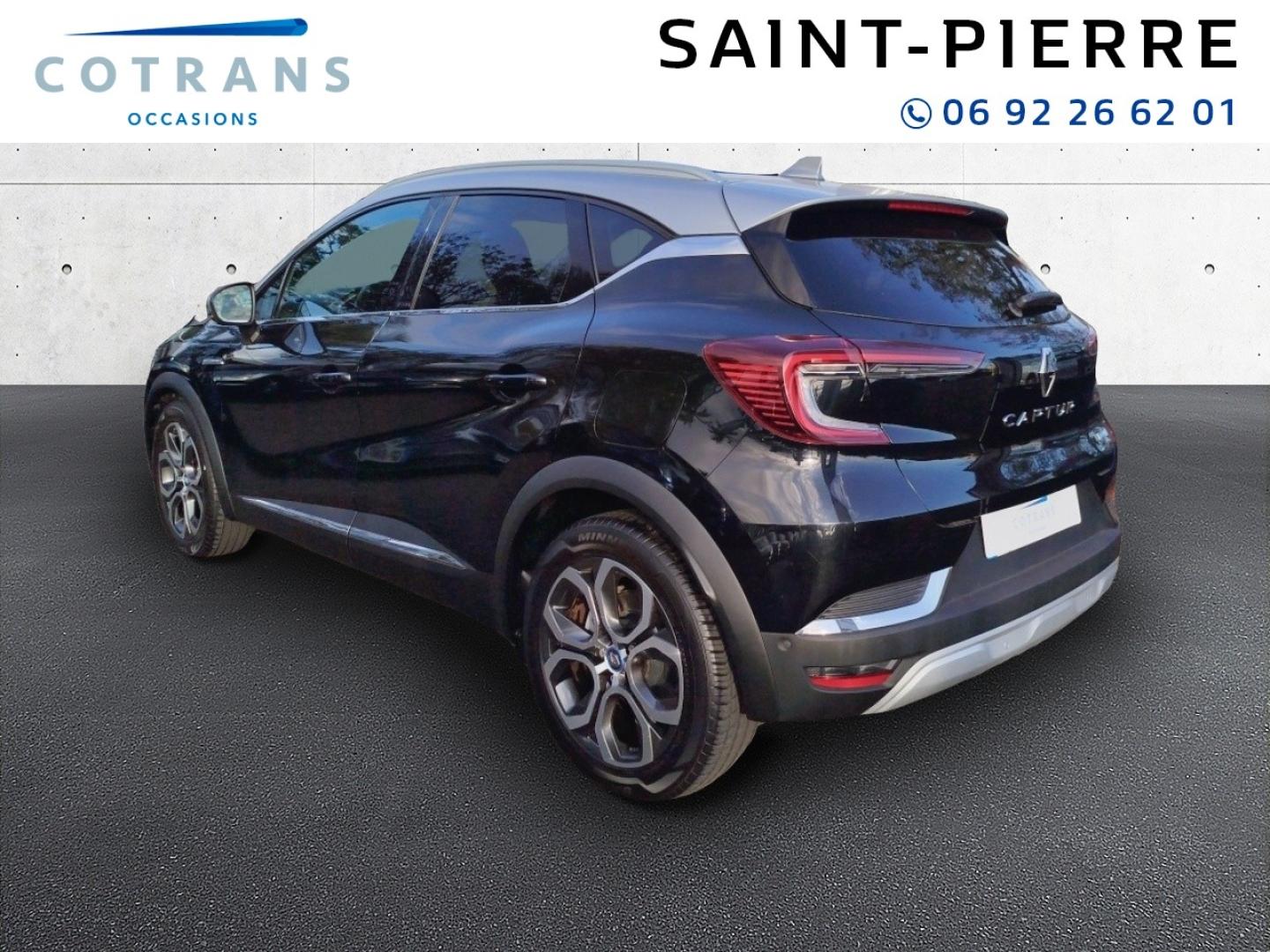 Photo 3 du véhicule RENAULT Captur 1.6 E-Tech hybride rechargeable&nbsp;(…) - Vue extérieure
