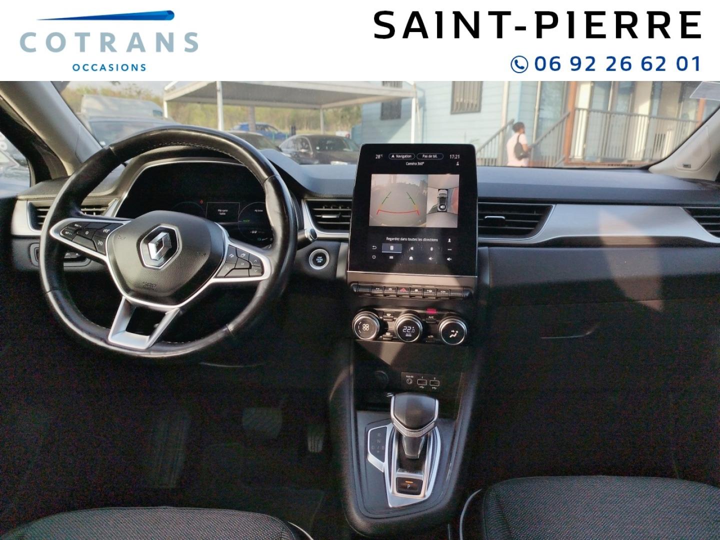 Photo 4 du véhicule RENAULT Captur 1.6 E-Tech hybride rechargeable&nbsp;(…) - Vue extérieure