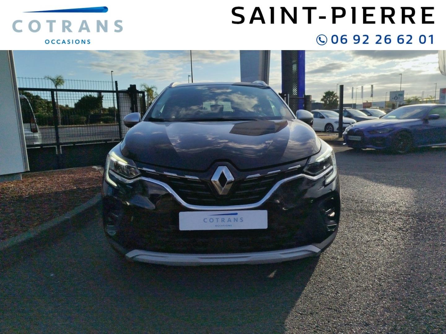 Photo 5 du véhicule RENAULT Captur 1.6 E-Tech hybride rechargeable&nbsp;(…) - Vue extérieure