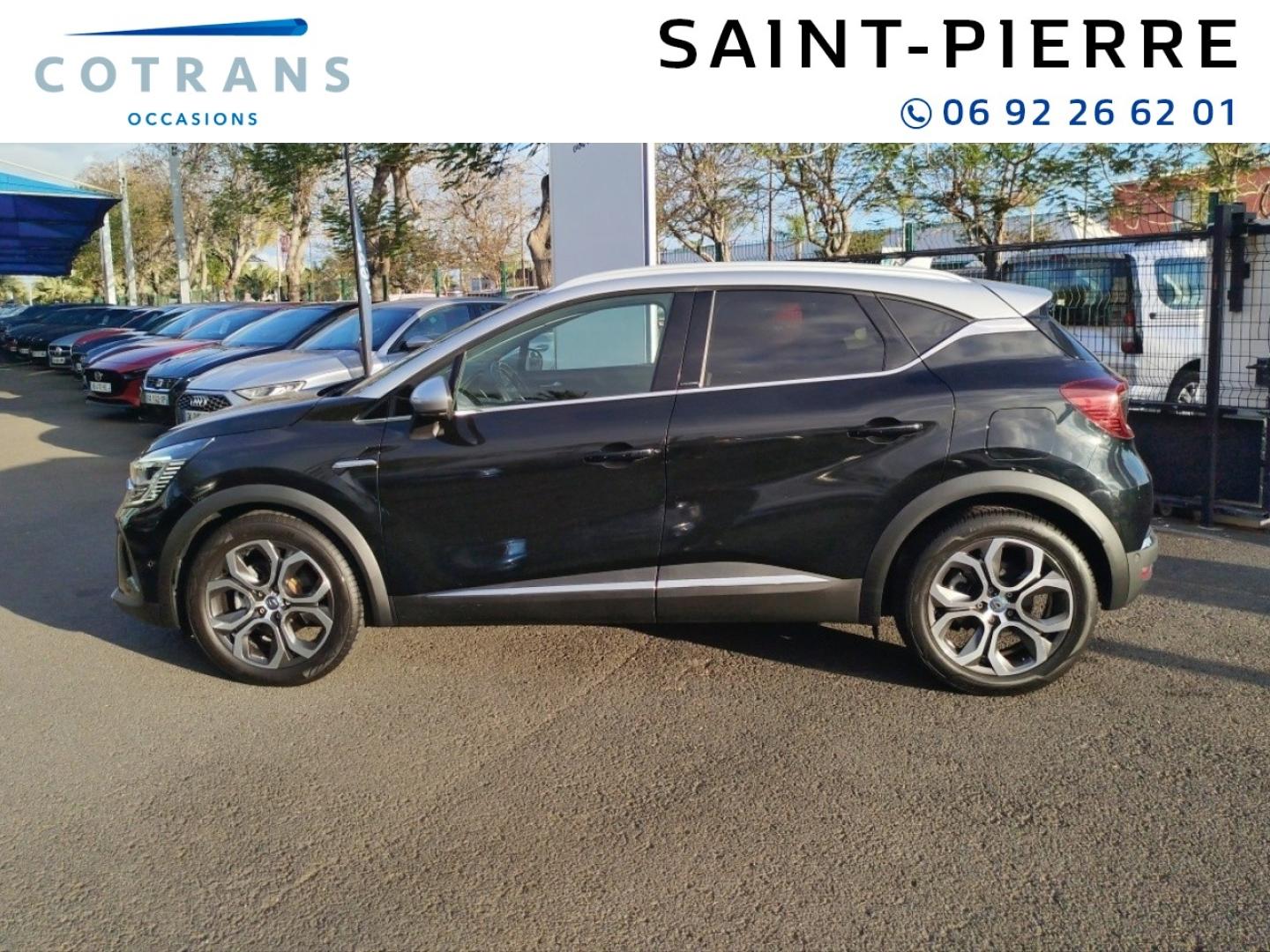 Photo 10 du véhicule RENAULT Captur 1.6 E-Tech hybride rechargeable&nbsp;(…) - Vue extérieure