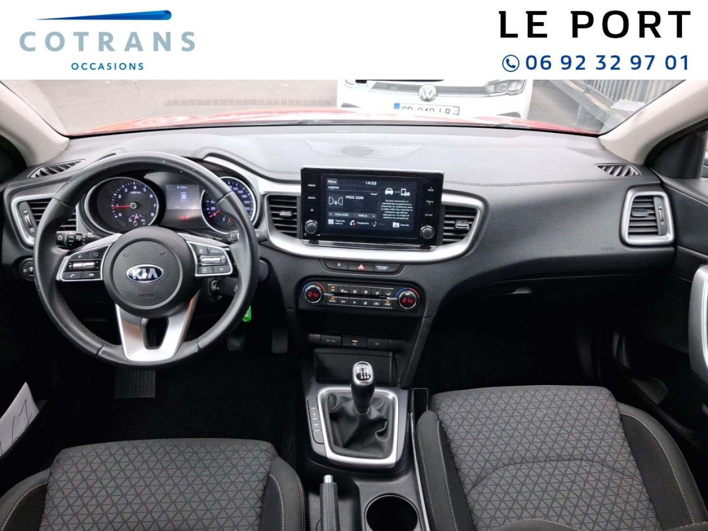 Photo 4 du véhicule KIA XCeed 1.0 T-GDI 120ch Motion - Vue extérieure