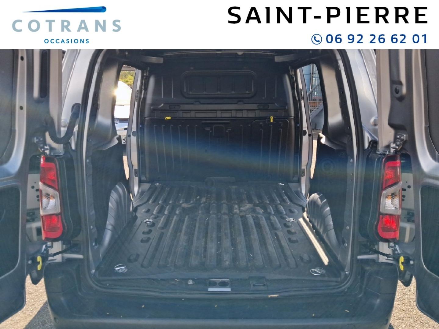 Photo 9 du véhicule PEUGEOT Partner Standard 1000kg BlueHDi 100ch S&S&nbsp;(…) - Vue extérieure