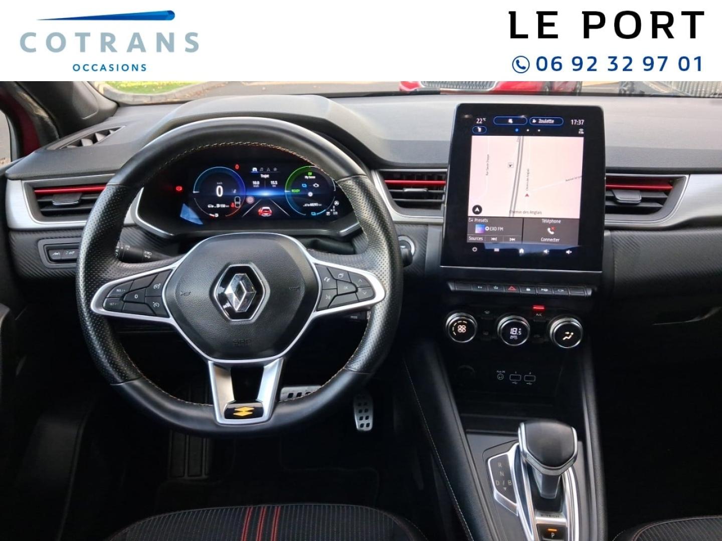 Photo 4 du véhicule RENAULT Captur 1.6 E-Tech hybride 145ch RS Line - Vue extérieure