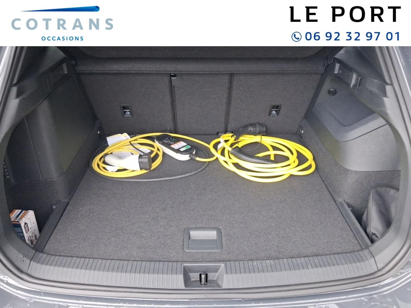 Photo 9 du véhicule VOLKSWAGEN Tiguan 1.5 eHybrid 204ch R-Line DSG6 - Vue extérieure