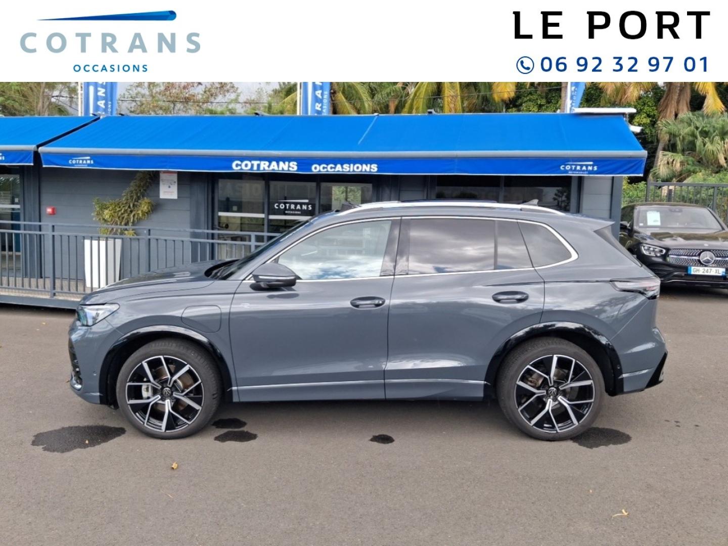 Photo 11 du véhicule VOLKSWAGEN Tiguan 1.5 eHybrid 204ch R-Line DSG6 - Vue extérieure