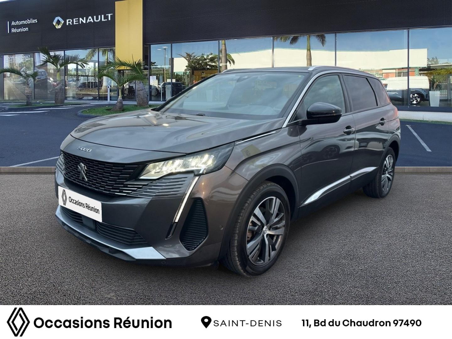 PEUGEOT 5008
