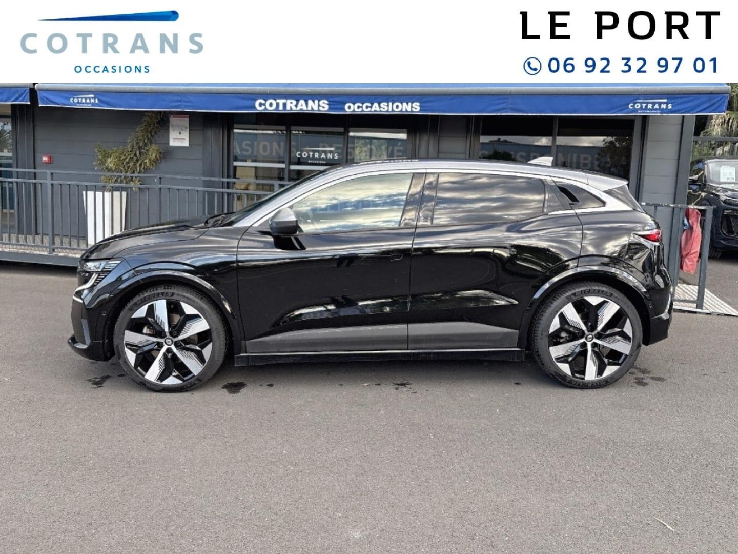Photo 11 du véhicule RENAULT Megane E-Tech Electric EV60 220ch Equilibre&nbsp;(…) - Vue extérieure