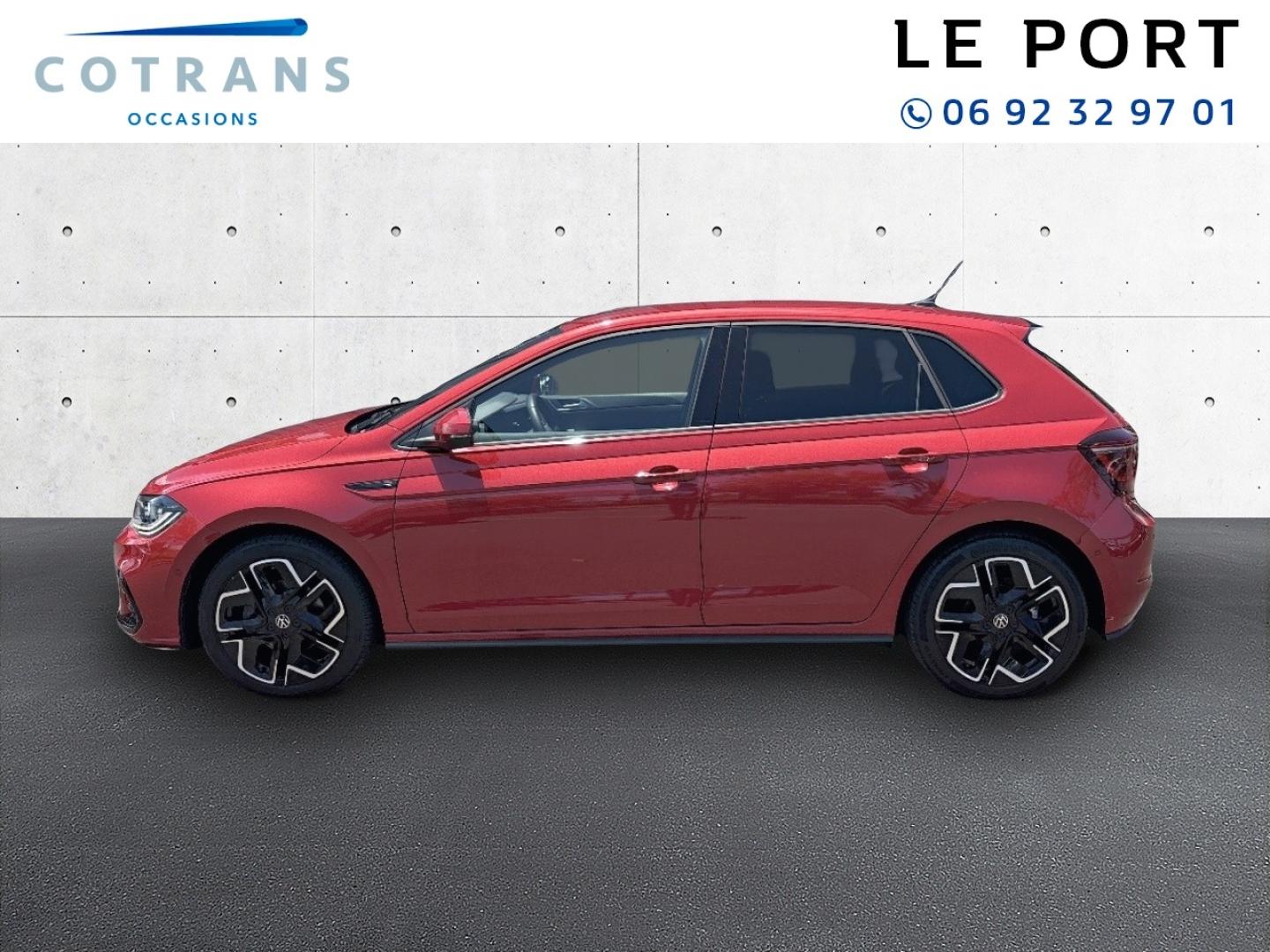 Photo 2 du véhicule VOLKSWAGEN Polo 1.0 TSI 116ch R-Line DSG7 - Vue extérieure