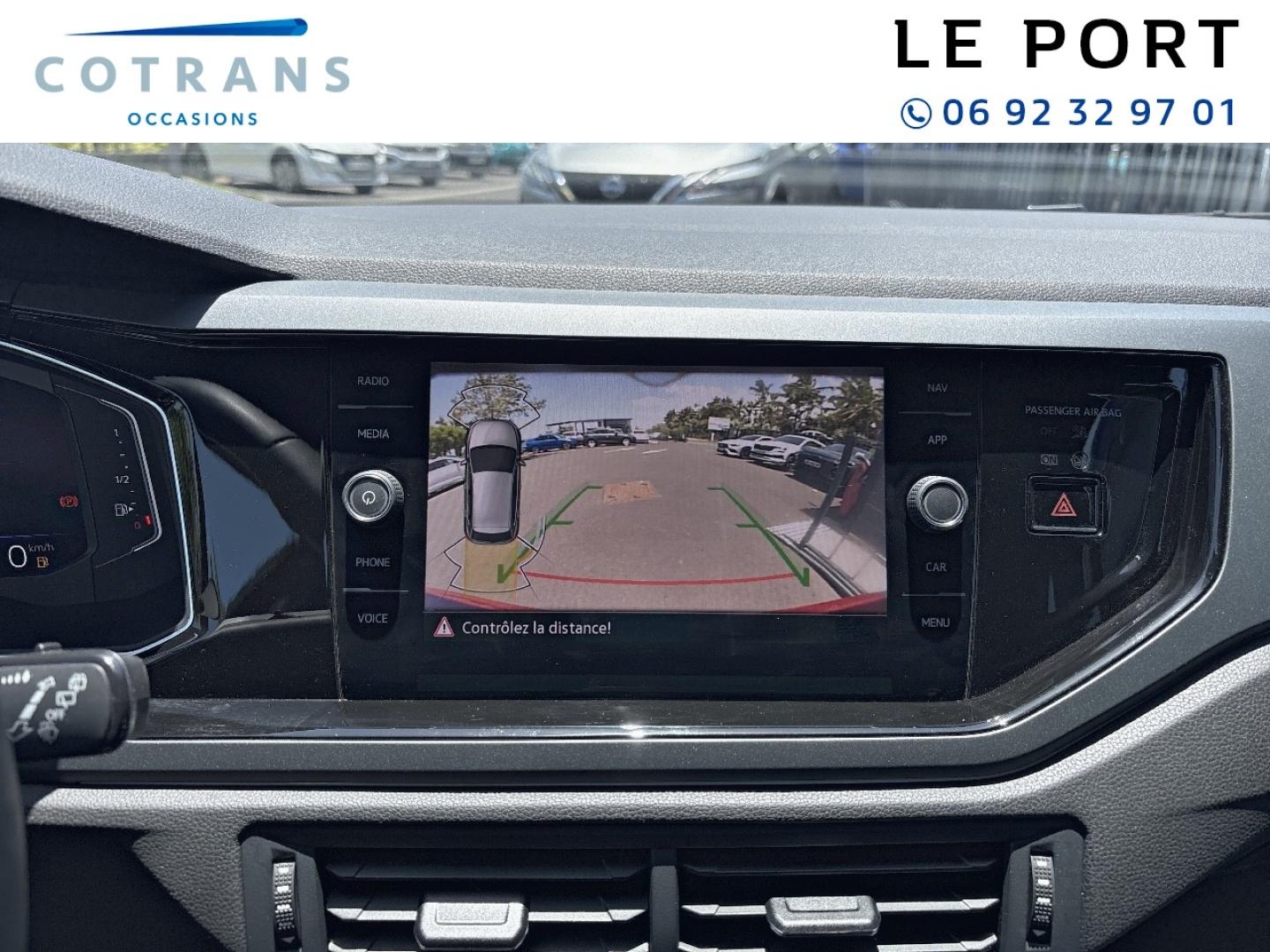 Photo 5 du véhicule VOLKSWAGEN Polo 1.0 TSI 116ch R-Line DSG7 - Vue extérieure
