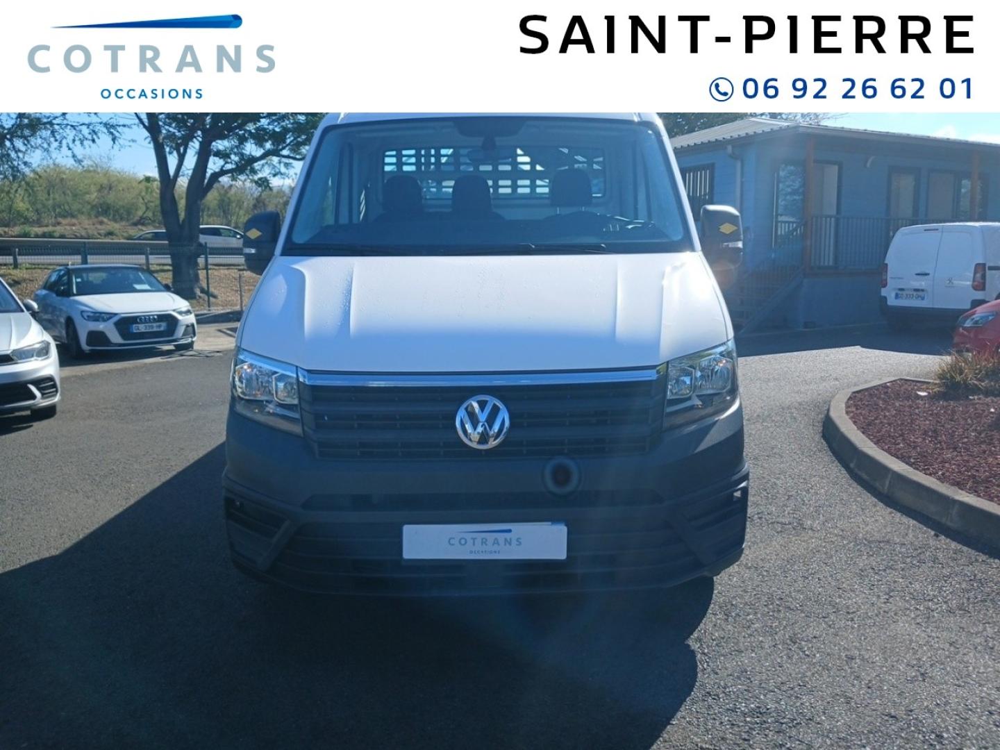 Photo 5 du véhicule VOLKSWAGEN Crafter PlatCb 35 L3 2.0 TDI 140ch Business Traction + - Vue extérieure
