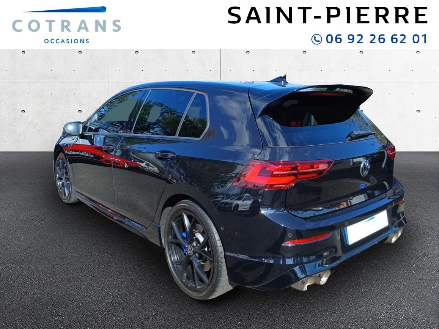 Photo 3 du véhicule VOLKSWAGEN Golf 2.0 TSI 333ch R 20 ans 4Motion DSG7 - Vue extérieure