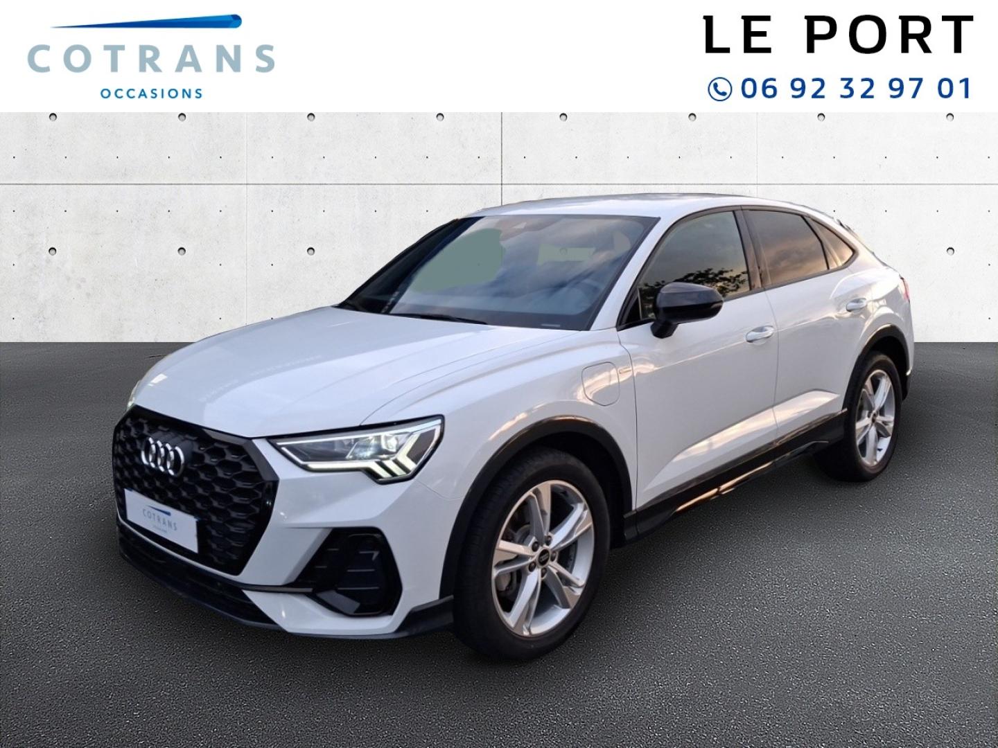 Photo 1 du véhicule AUDI Q3 Sportback 45 TFSI e 245ch S line S tronic 6 - Vue extérieure