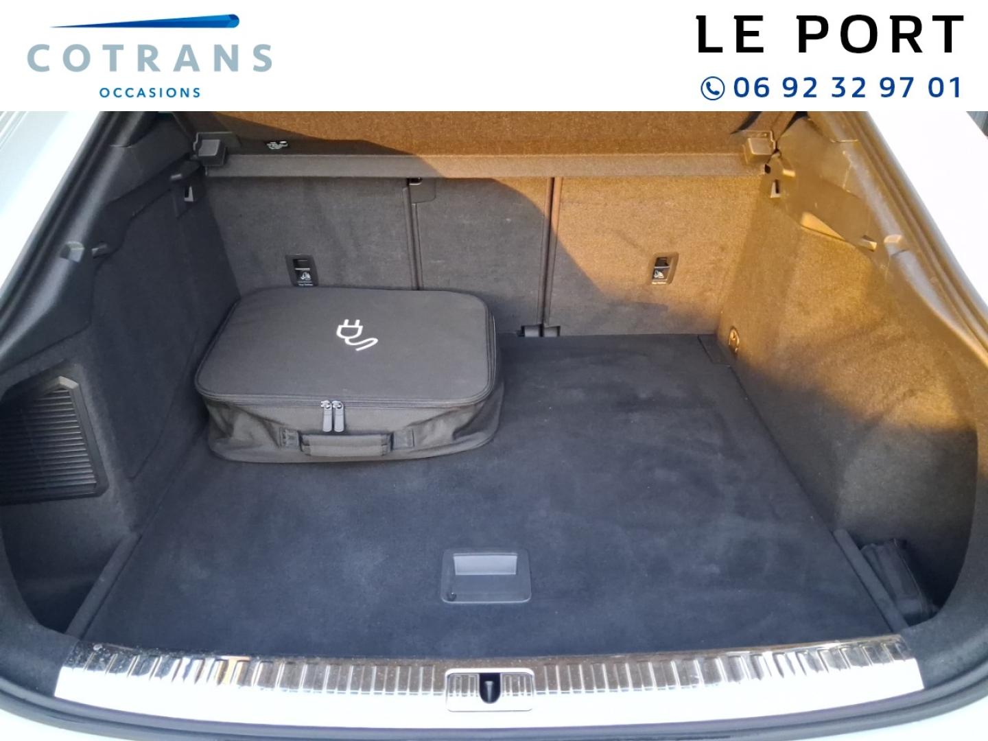 Photo 9 du véhicule AUDI Q3 Sportback 45 TFSI e 245ch S line S tronic 6 - Vue extérieure