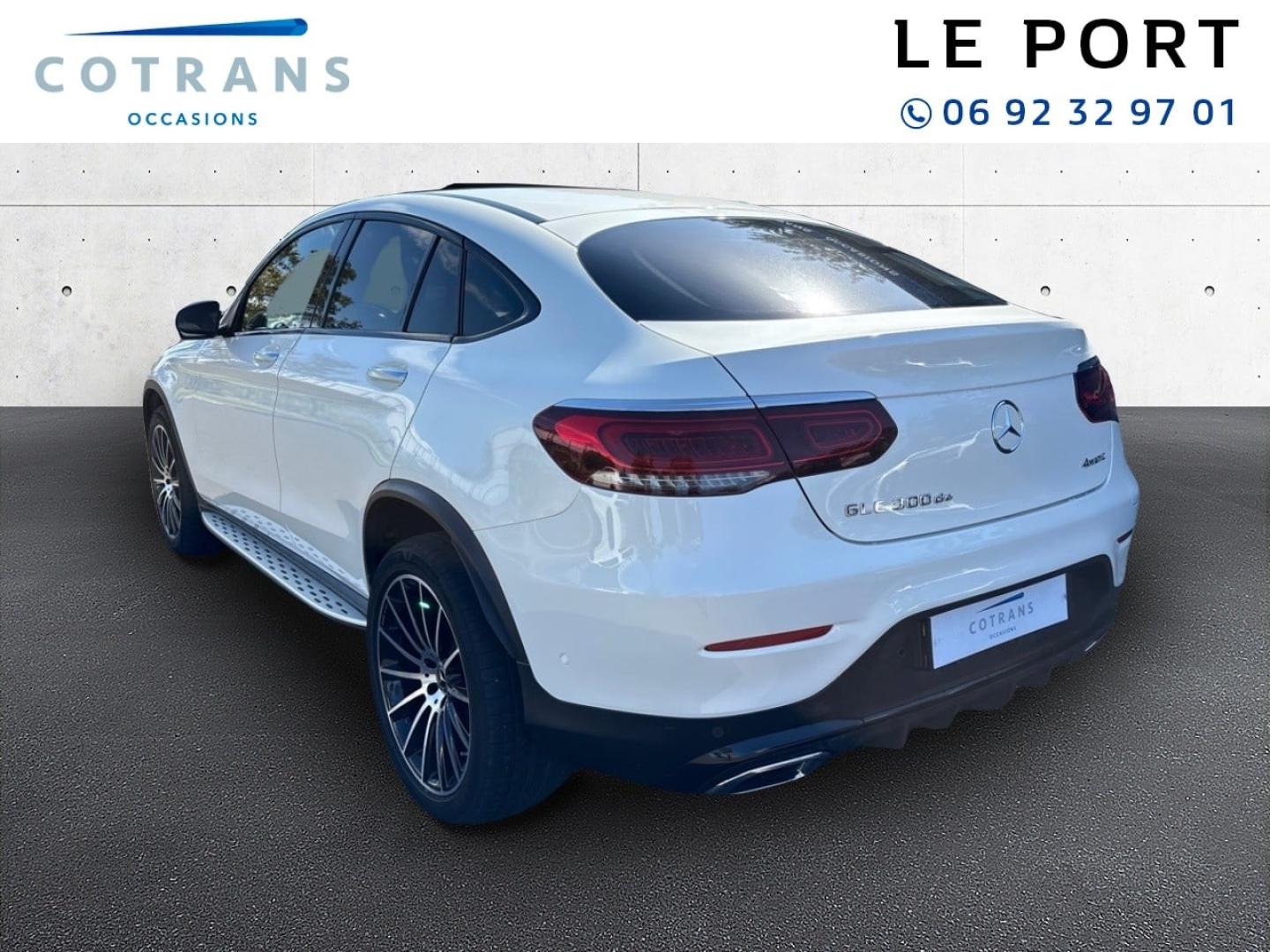 Photo 3 du véhicule MERCEDES-BENZ GLC Coupé 300 d e Hybrid 197+136ch AMG Line&nbsp;(…) - Vue extérieure