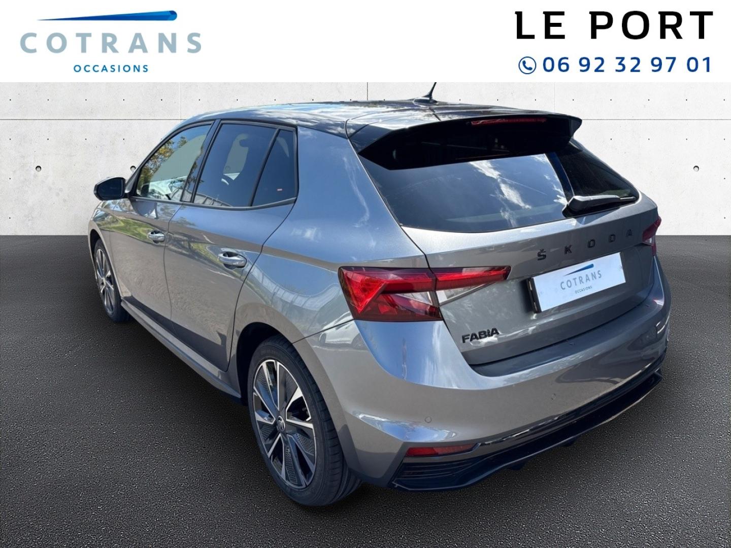 Photo 3 du véhicule SKODA Fabia 1.0 TSI 95ch Monte Carlo - Vue extérieure