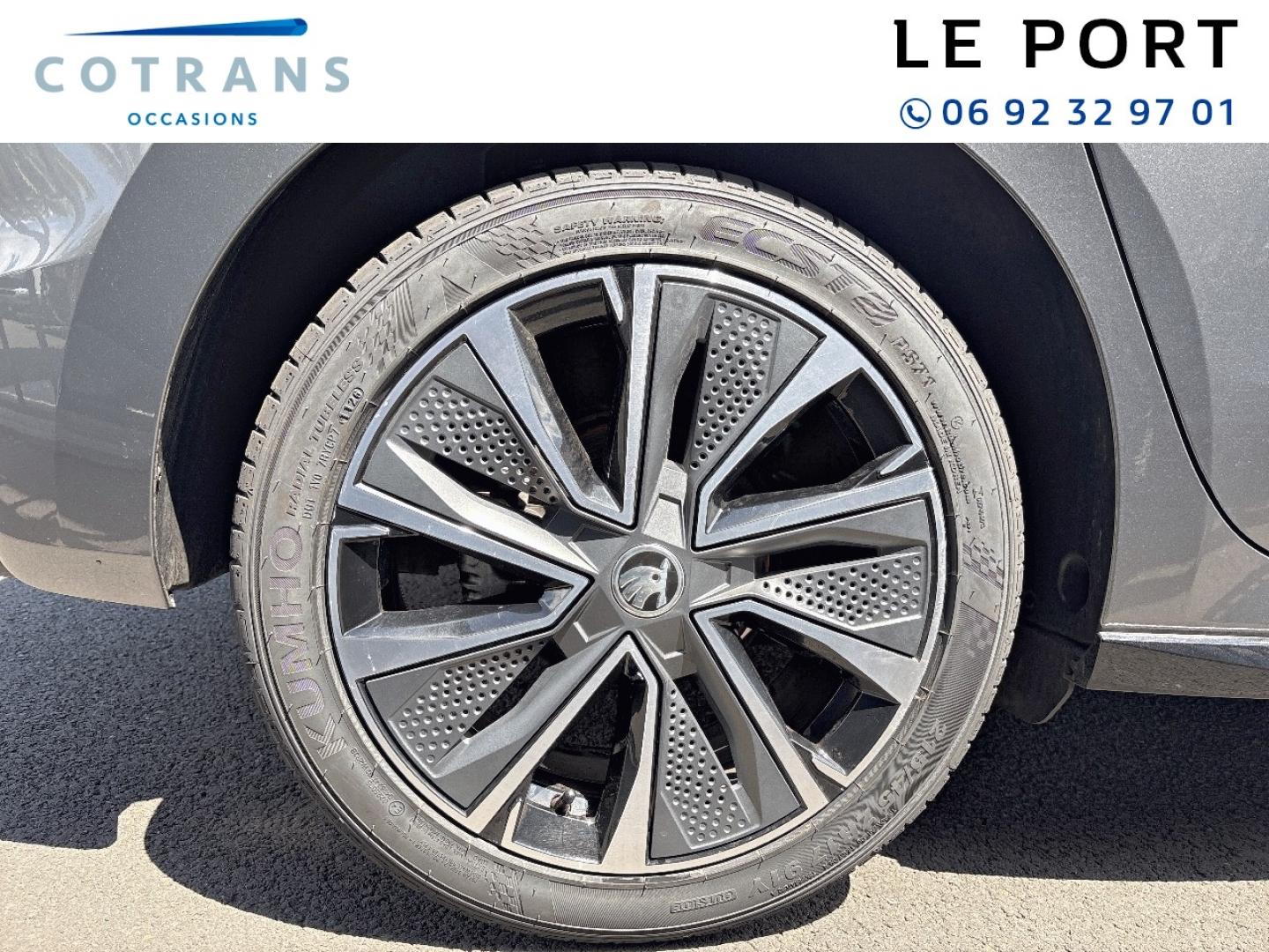 Photo 5 du véhicule SKODA Fabia 1.0 TSI 95ch Monte Carlo - Vue extérieure