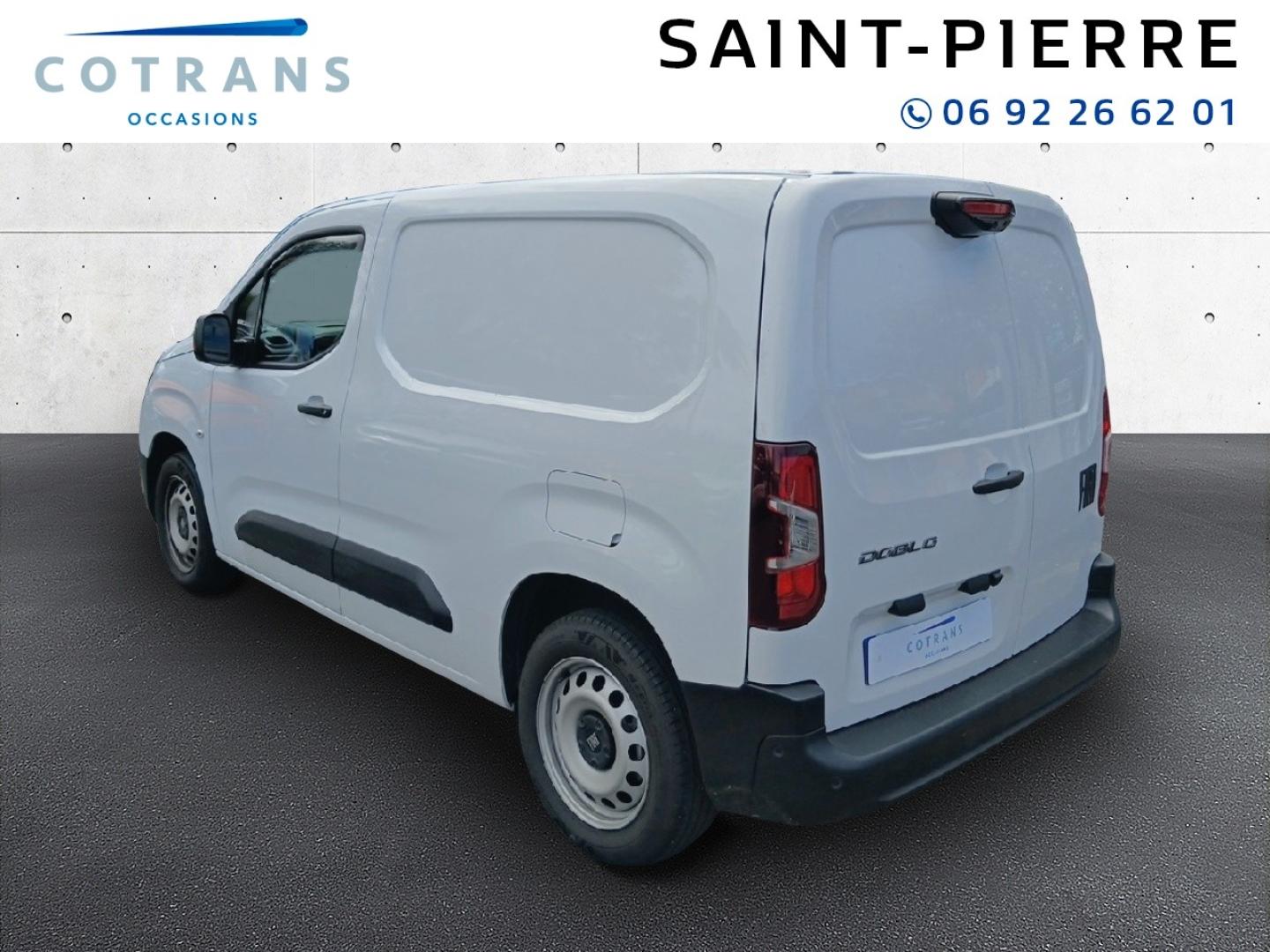 Photo 1 du véhicule FIAT Doblo Fg M 650kg BlueHDi 130ch S&S EAT8 Pack&nbsp;(…) - Vue extérieure