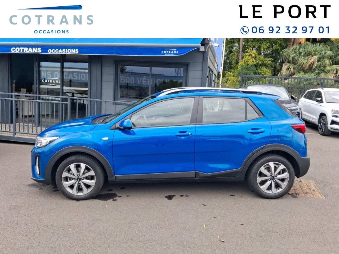 Photo 11 du véhicule KIA Stonic 1.0 T-GDi 120ch MHEV Active iBVM6 - Vue extérieure