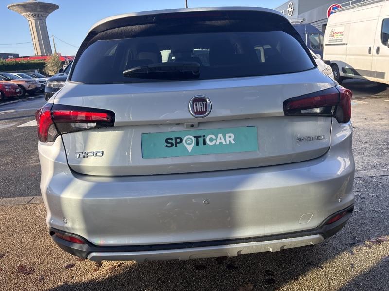 FIAT Tipo Cross