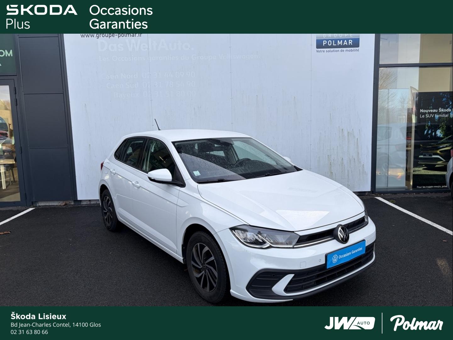 VOLKSWAGEN Polo