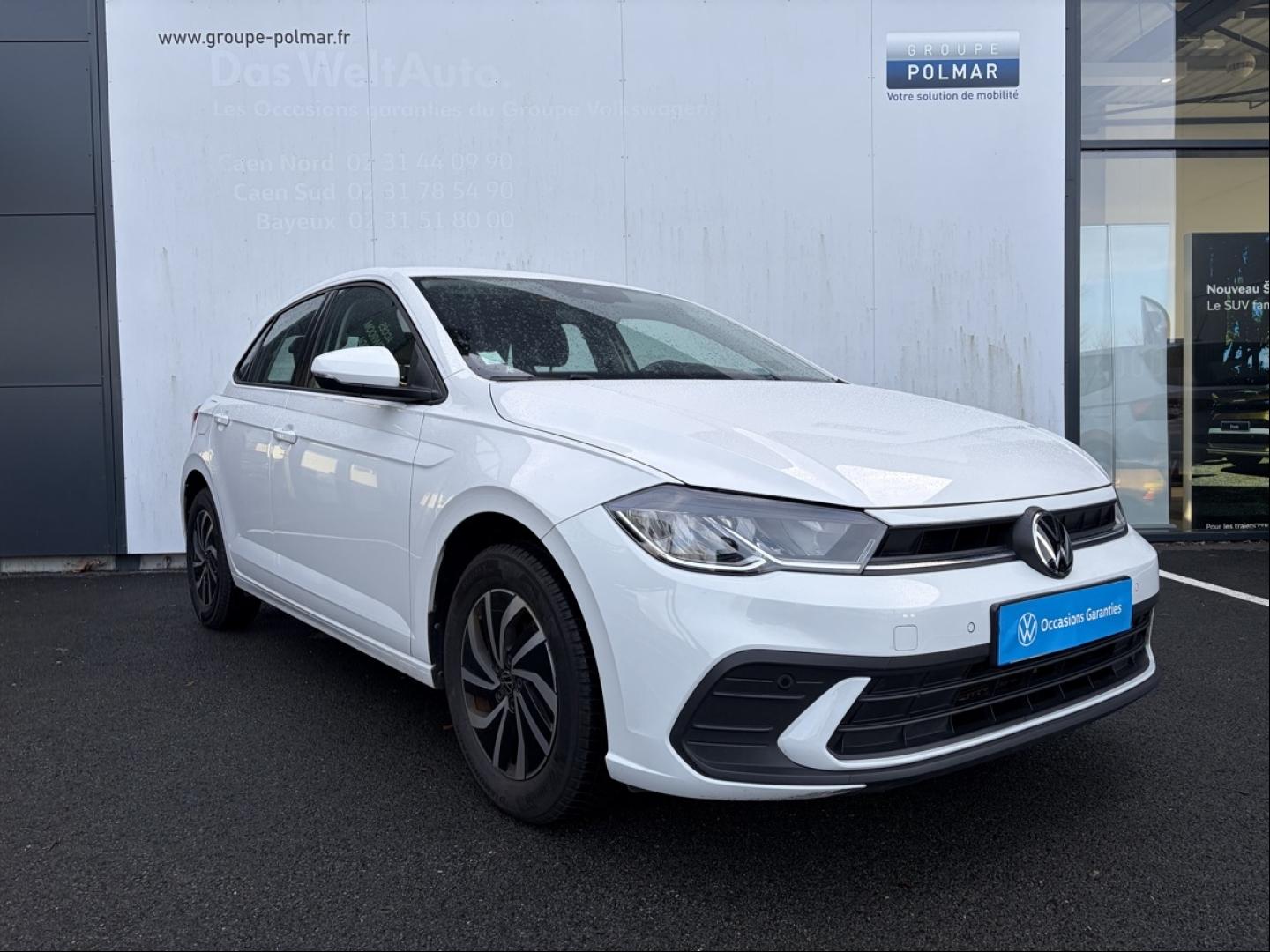 VOLKSWAGEN Polo