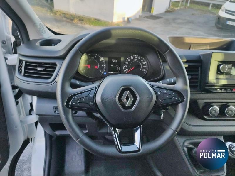 RENAULT Trafic Combi