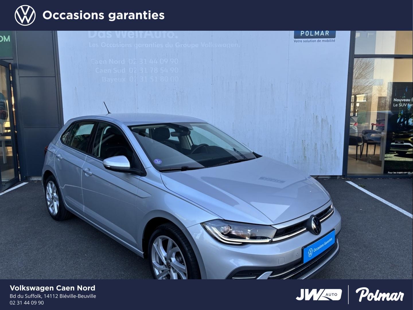 VOLKSWAGEN Polo
