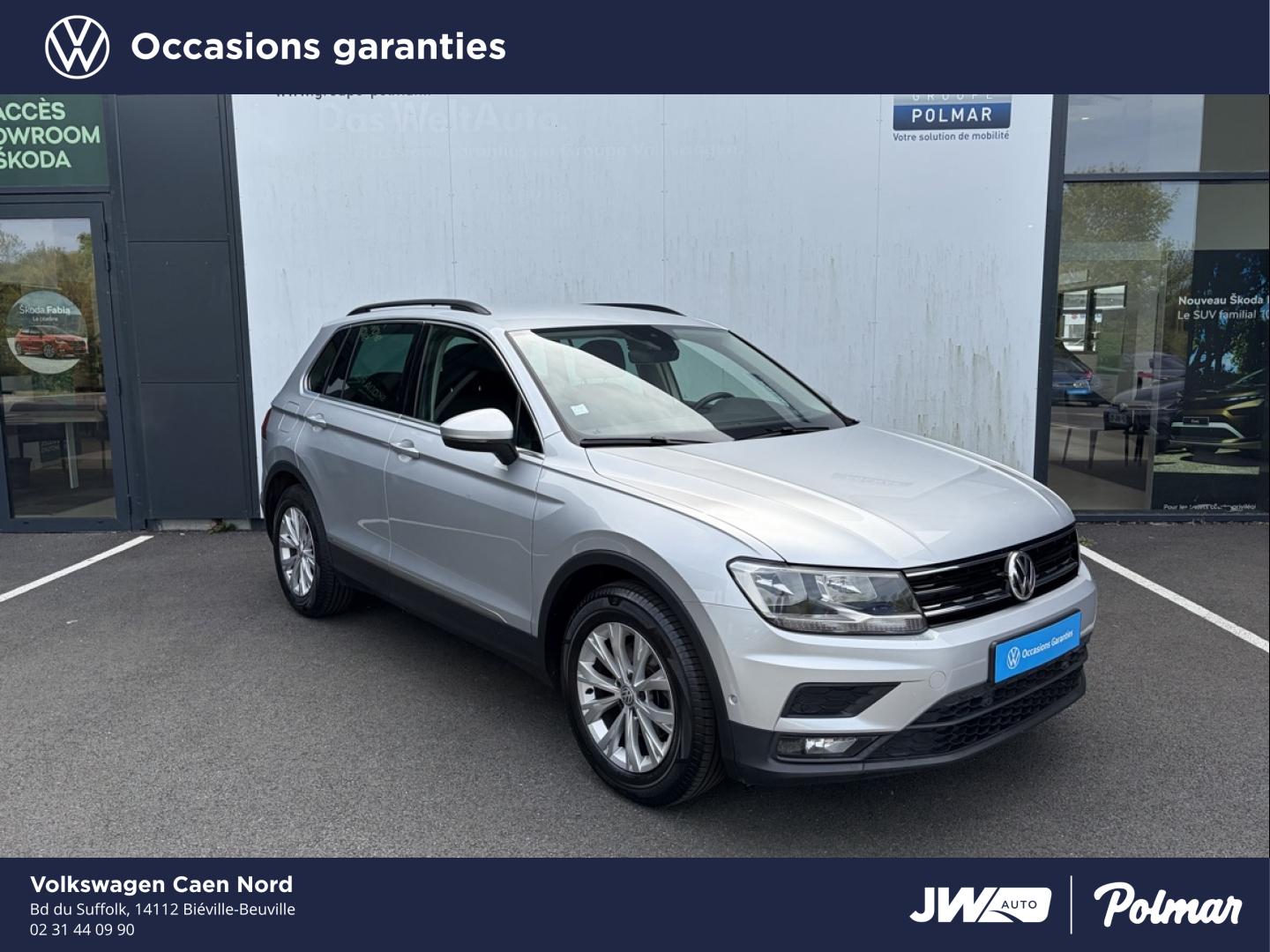 VOLKSWAGEN Tiguan