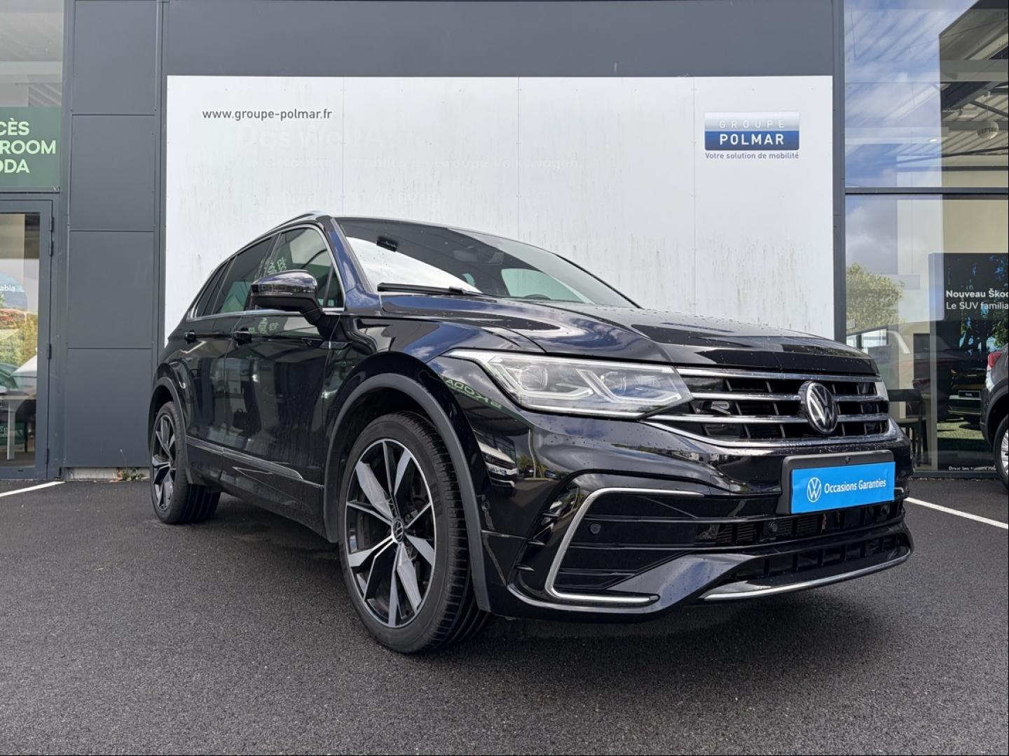VOLKSWAGEN Tiguan
