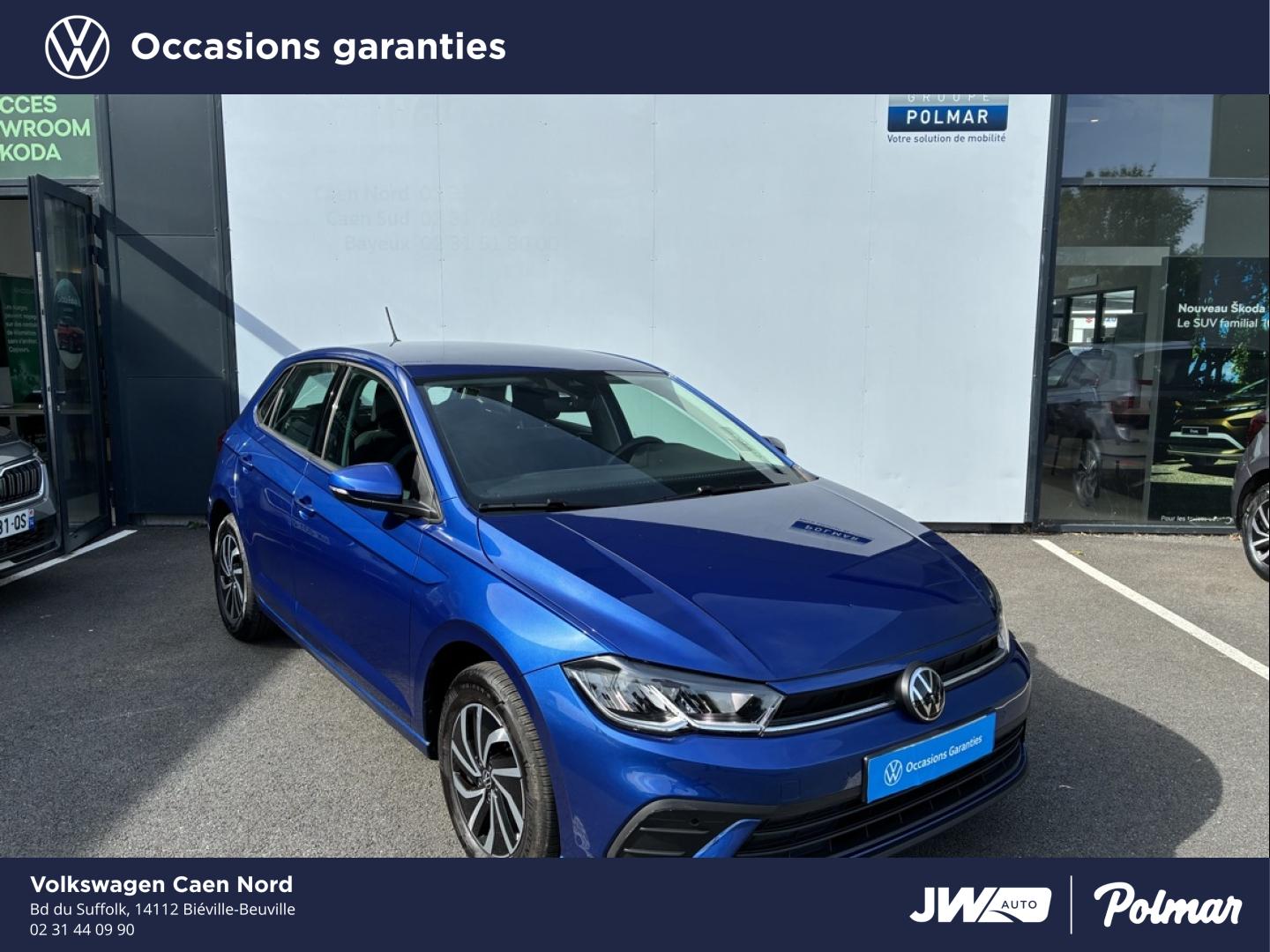 VOLKSWAGEN Polo