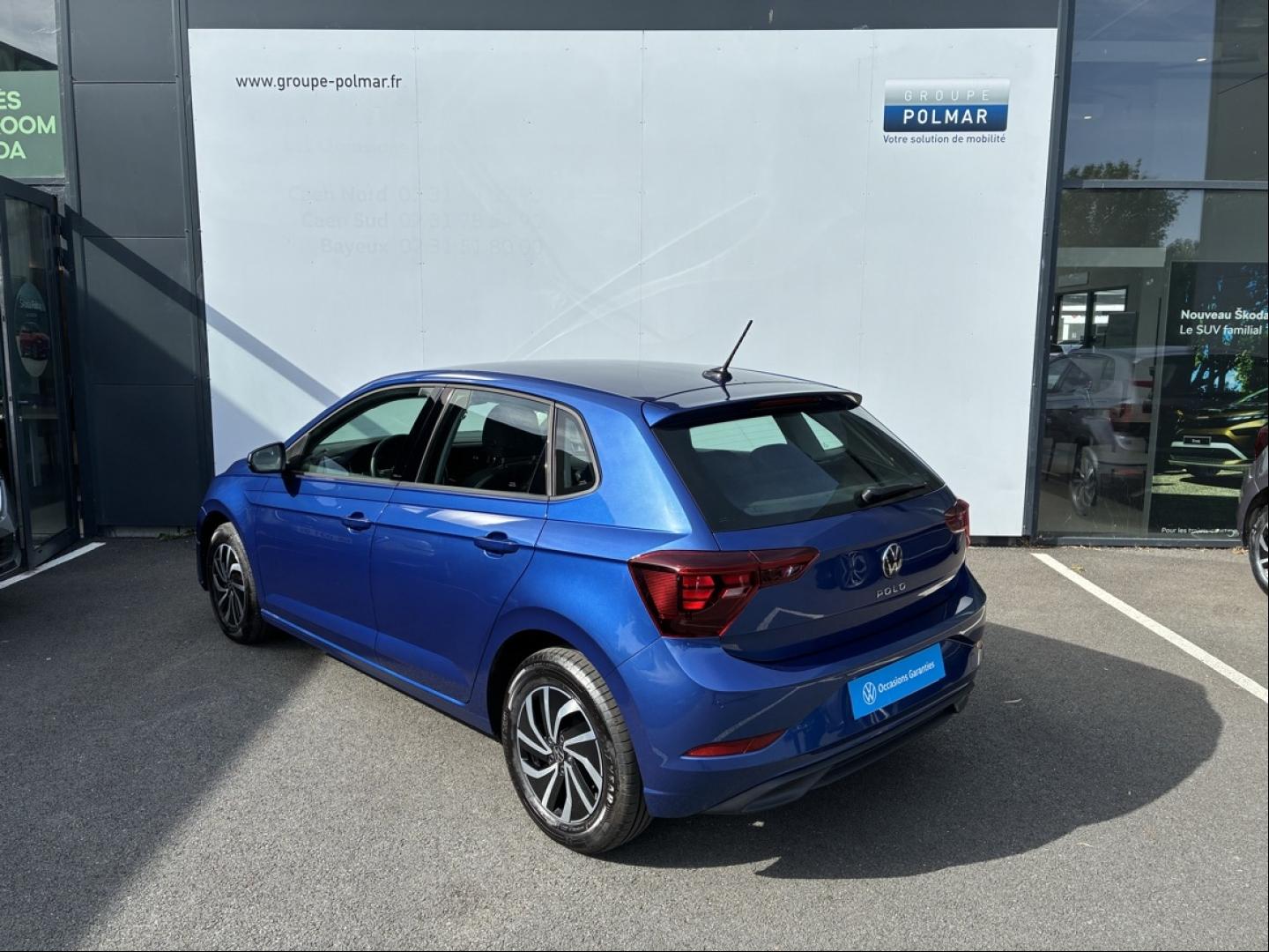 VOLKSWAGEN Polo