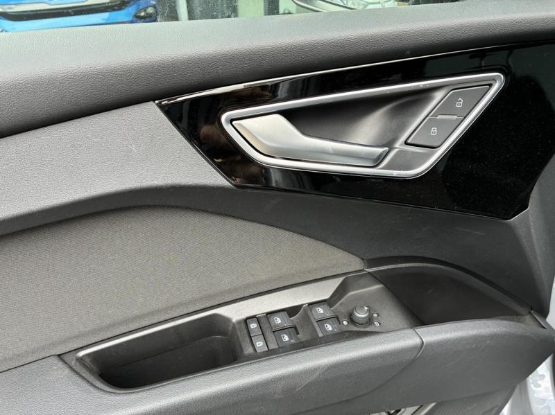 AUDI Q4 Sportback e-tron