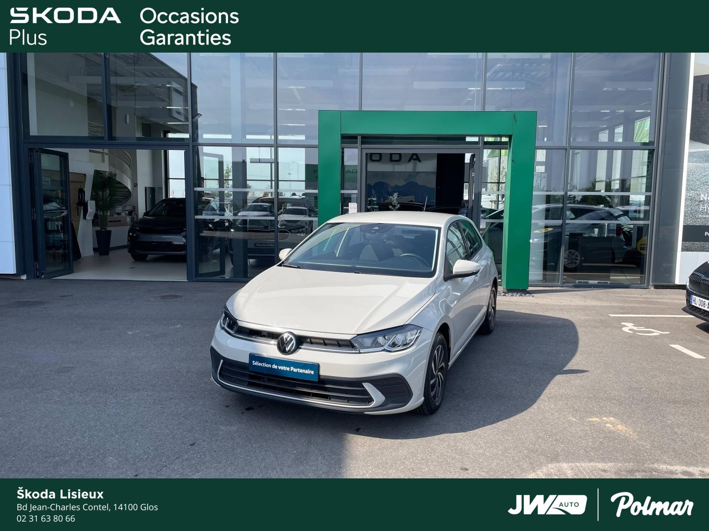 VOLKSWAGEN Polo