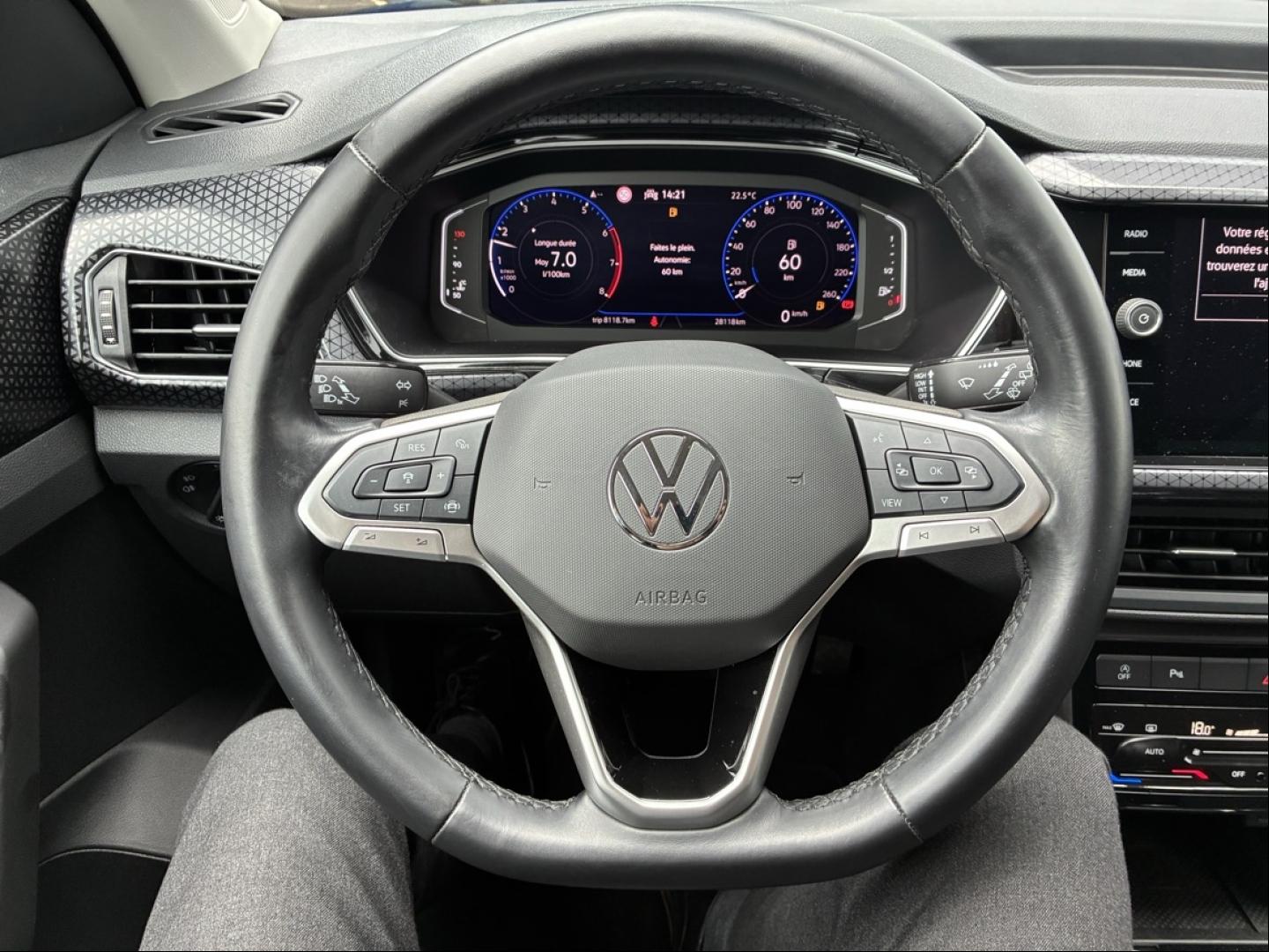 VOLKSWAGEN T-Cross