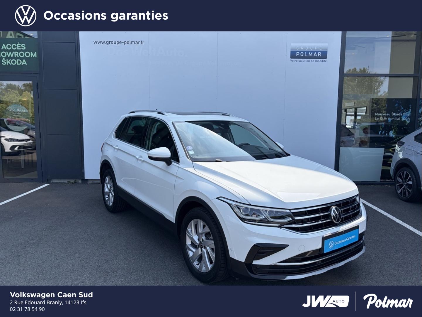 VOLKSWAGEN Tiguan