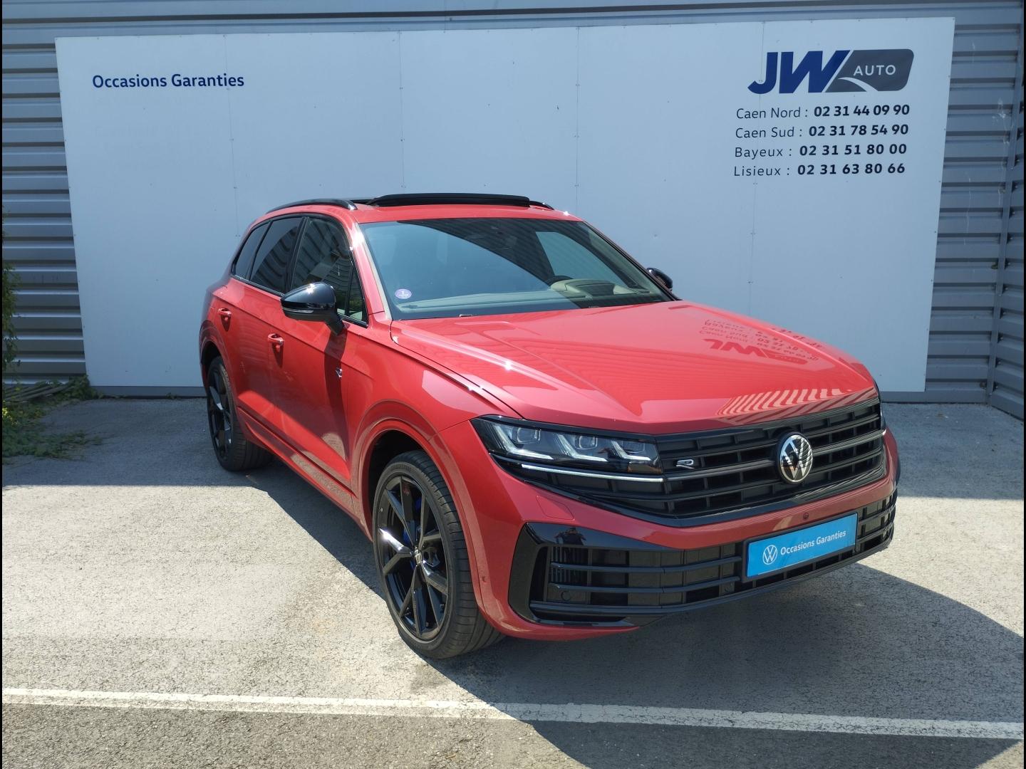 VOLKSWAGEN Touareg