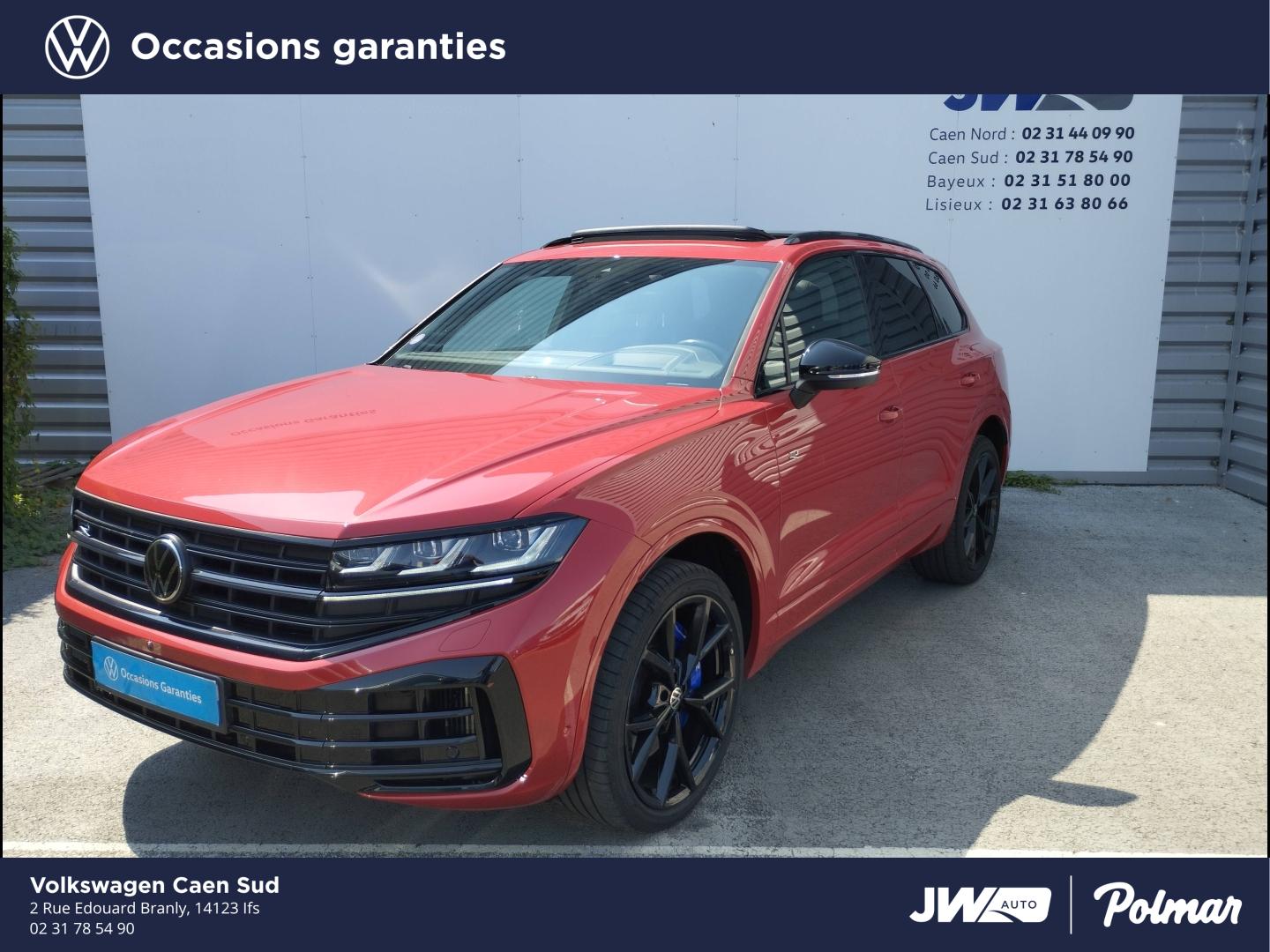VOLKSWAGEN Touareg