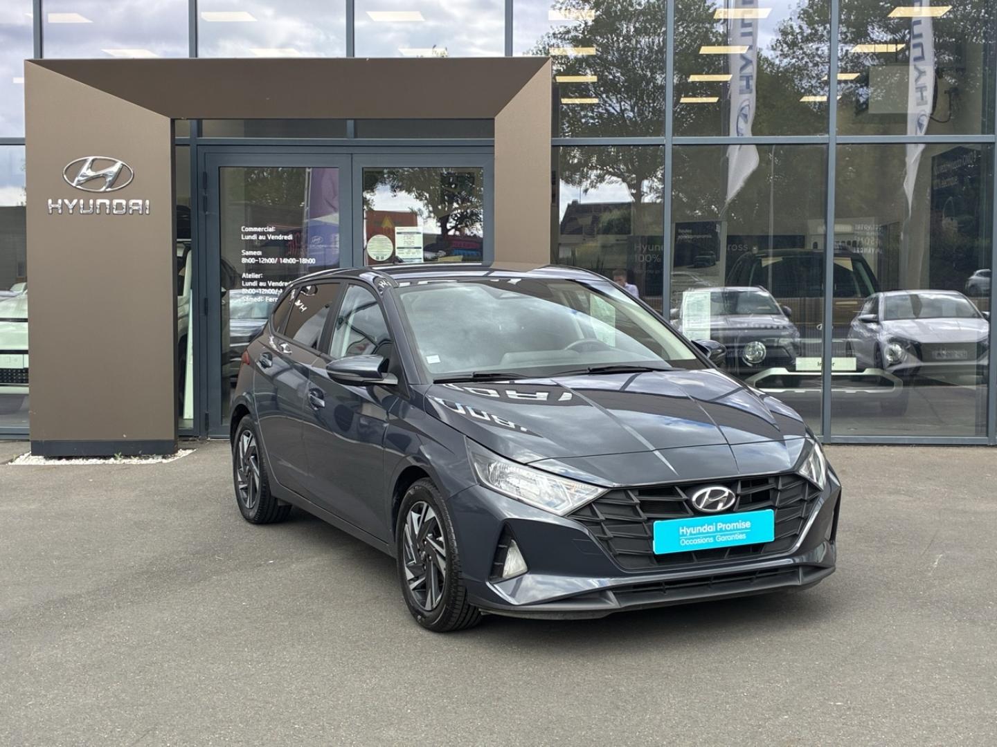 HYUNDAI i20